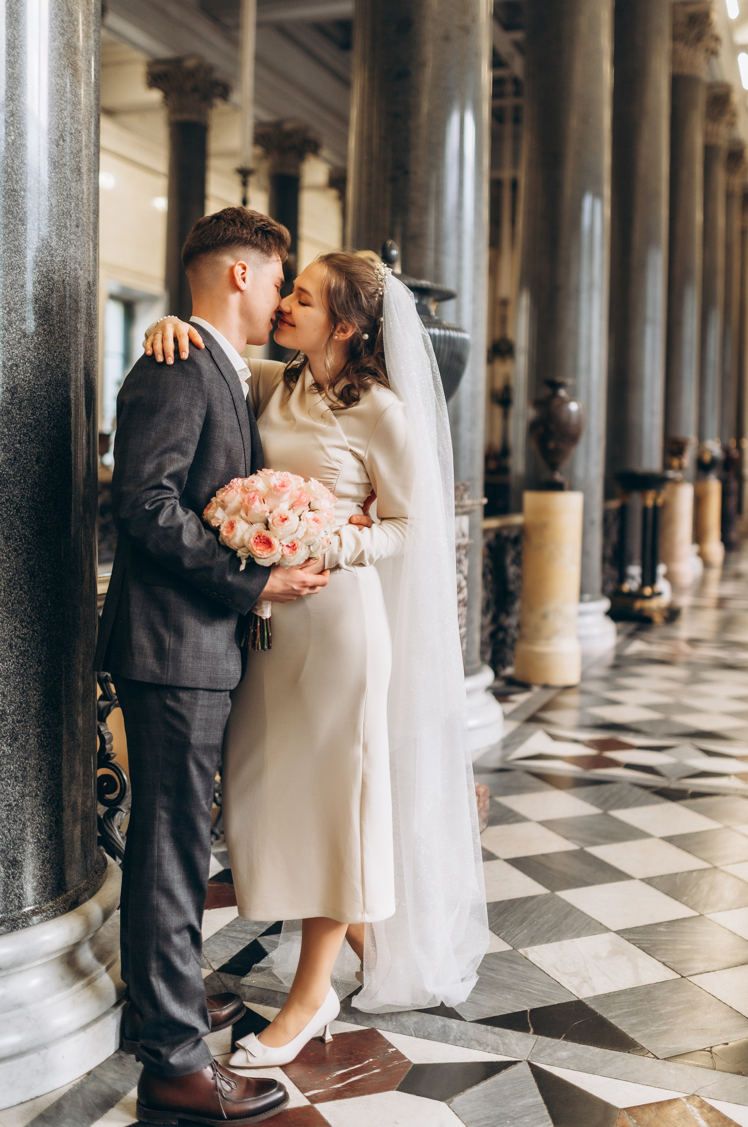 Свадебная (Эрмитаж). Фотограф ПИТЕР СПБ Надежда Баранова