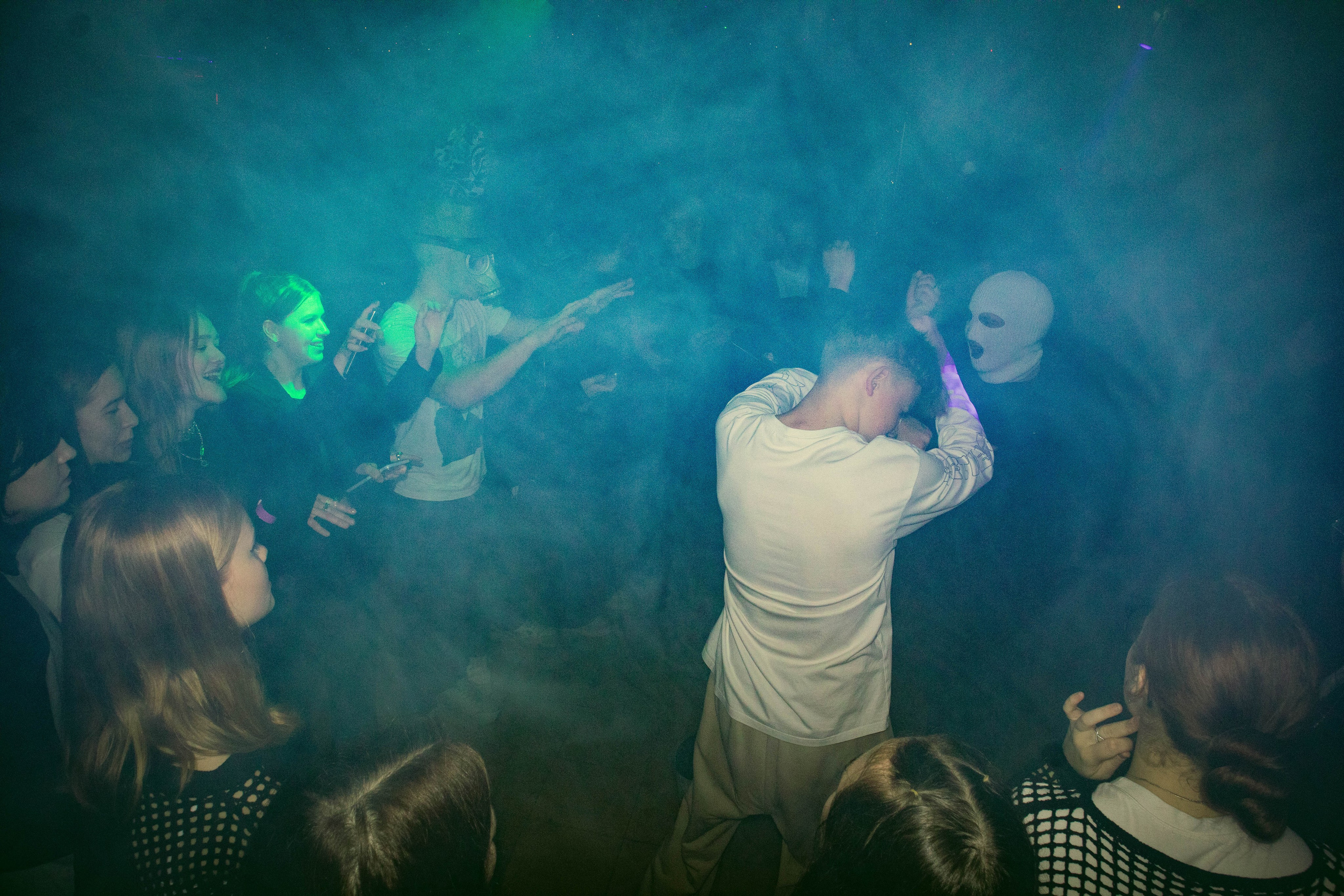 MOSHPIT. Фотограф и видеограф в Бугульме Аня Трутнева