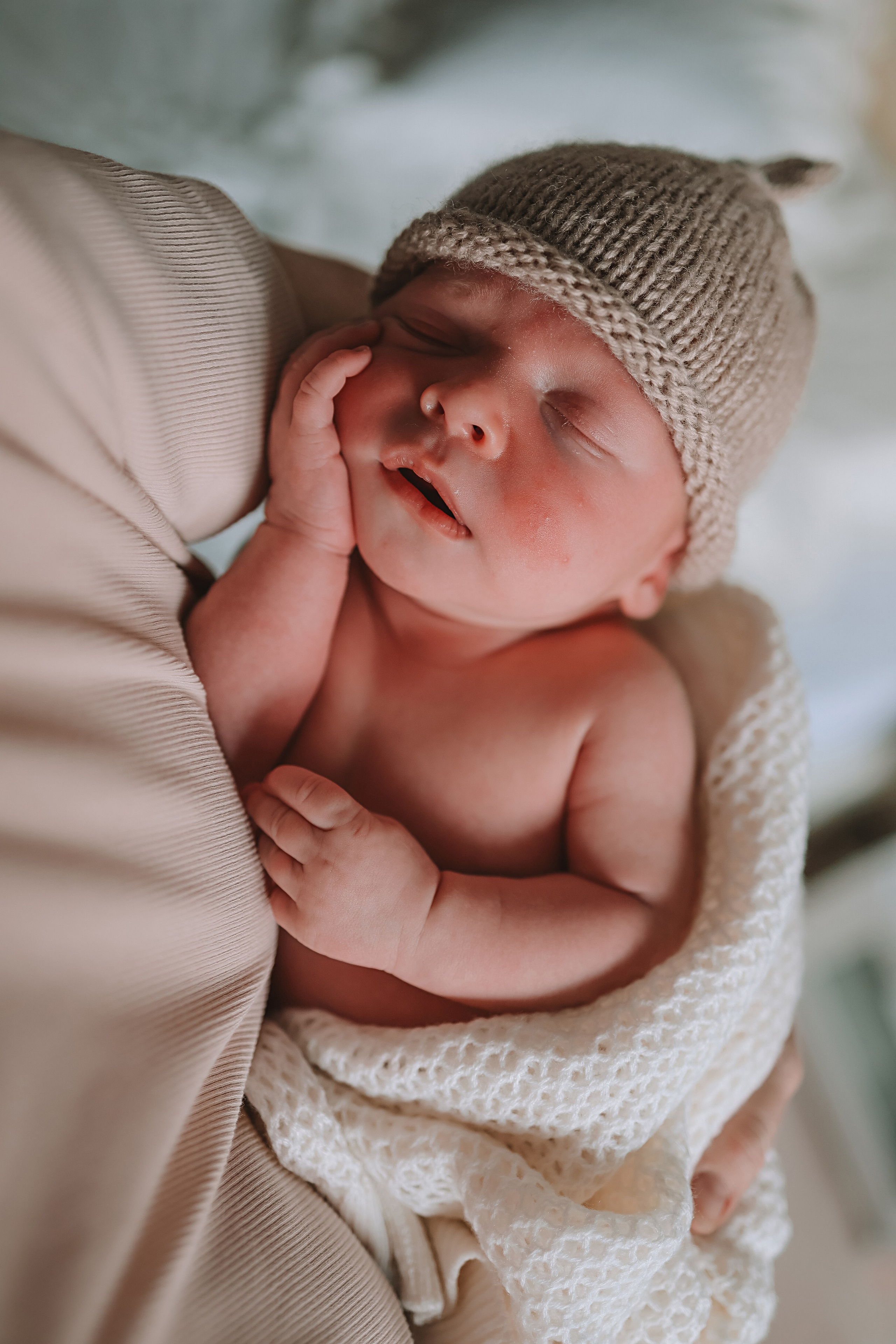 Ефим, 2 недели. Семейный фотограф Тюмень, фотограф на роды Салмина Мария