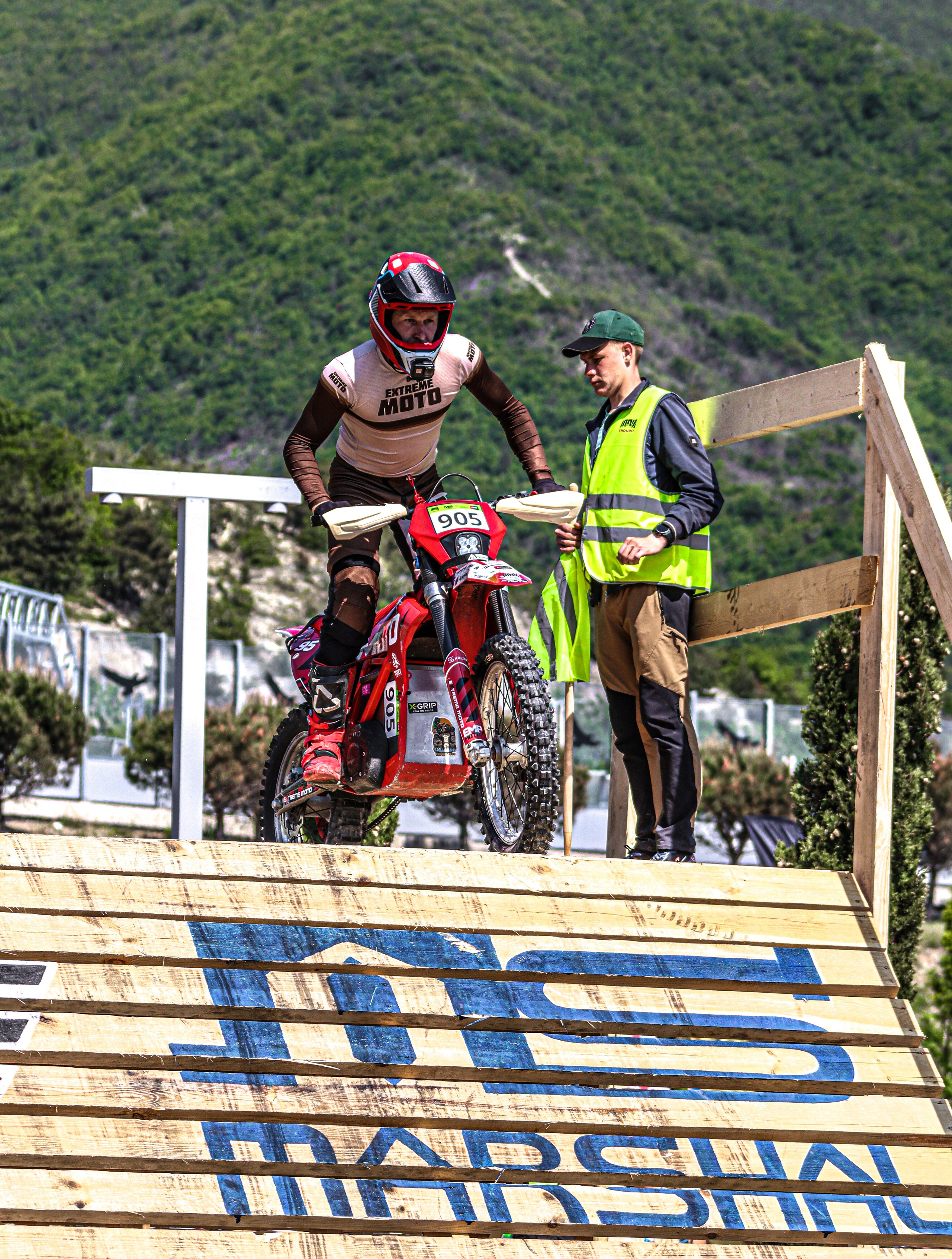 Enduro. Ivaladimirovna1995.wfolio.pro