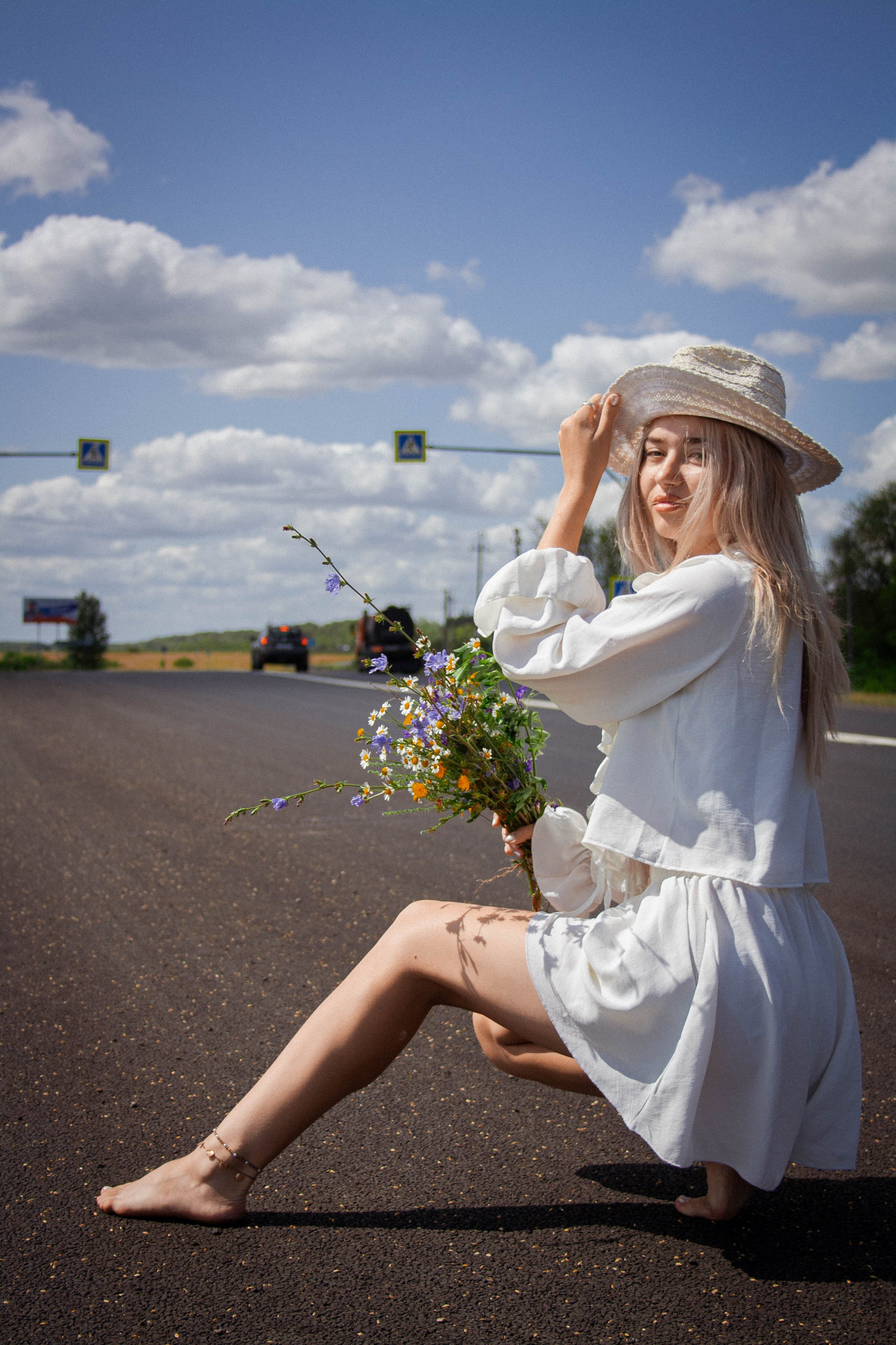 Настроение: уйти в поле с подсолнухами. Портретный фотограф в Саратове