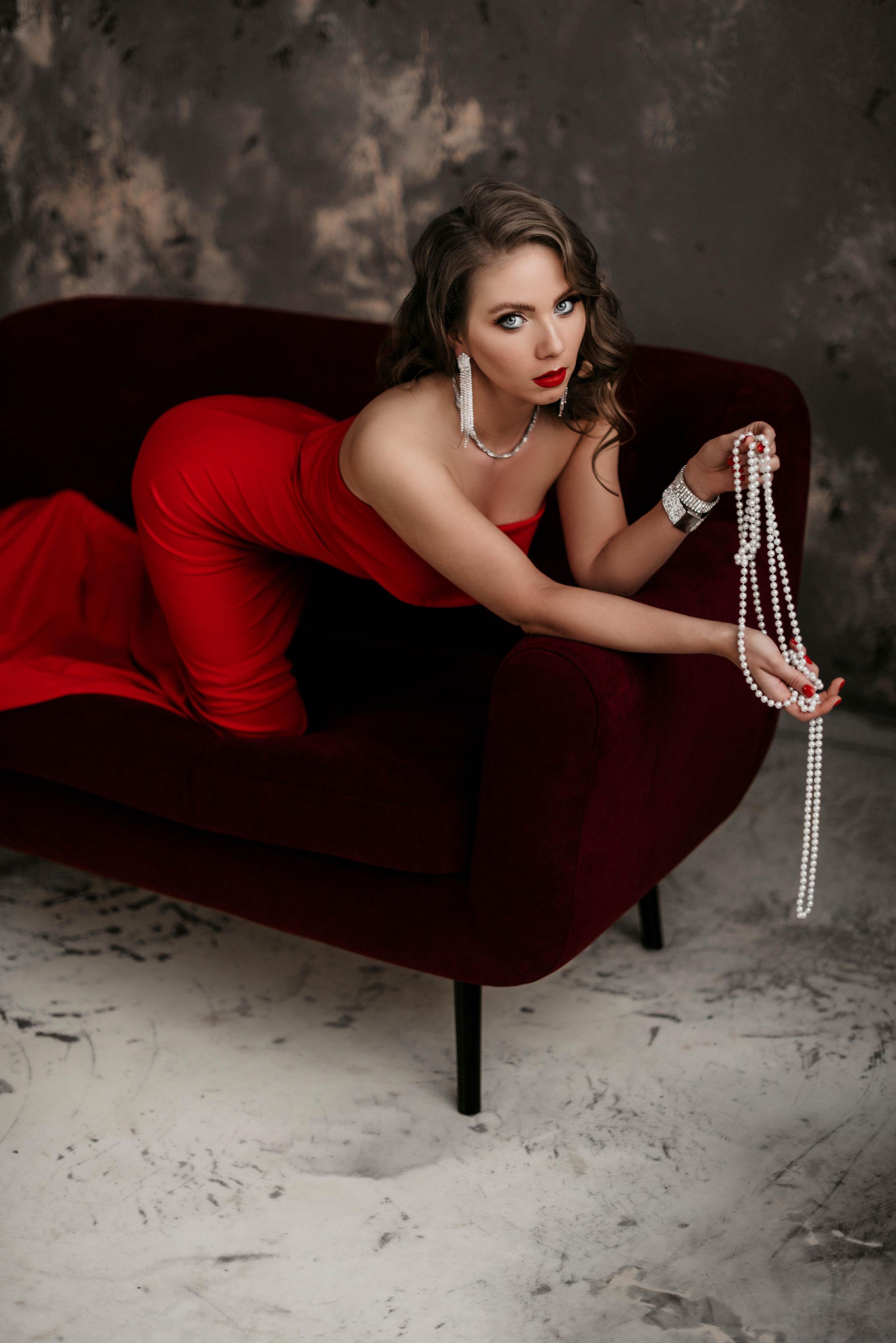 Элегантная женственная чувственная фотосессия. Олеся Рябкова: фотограф — стилист в Красноярске