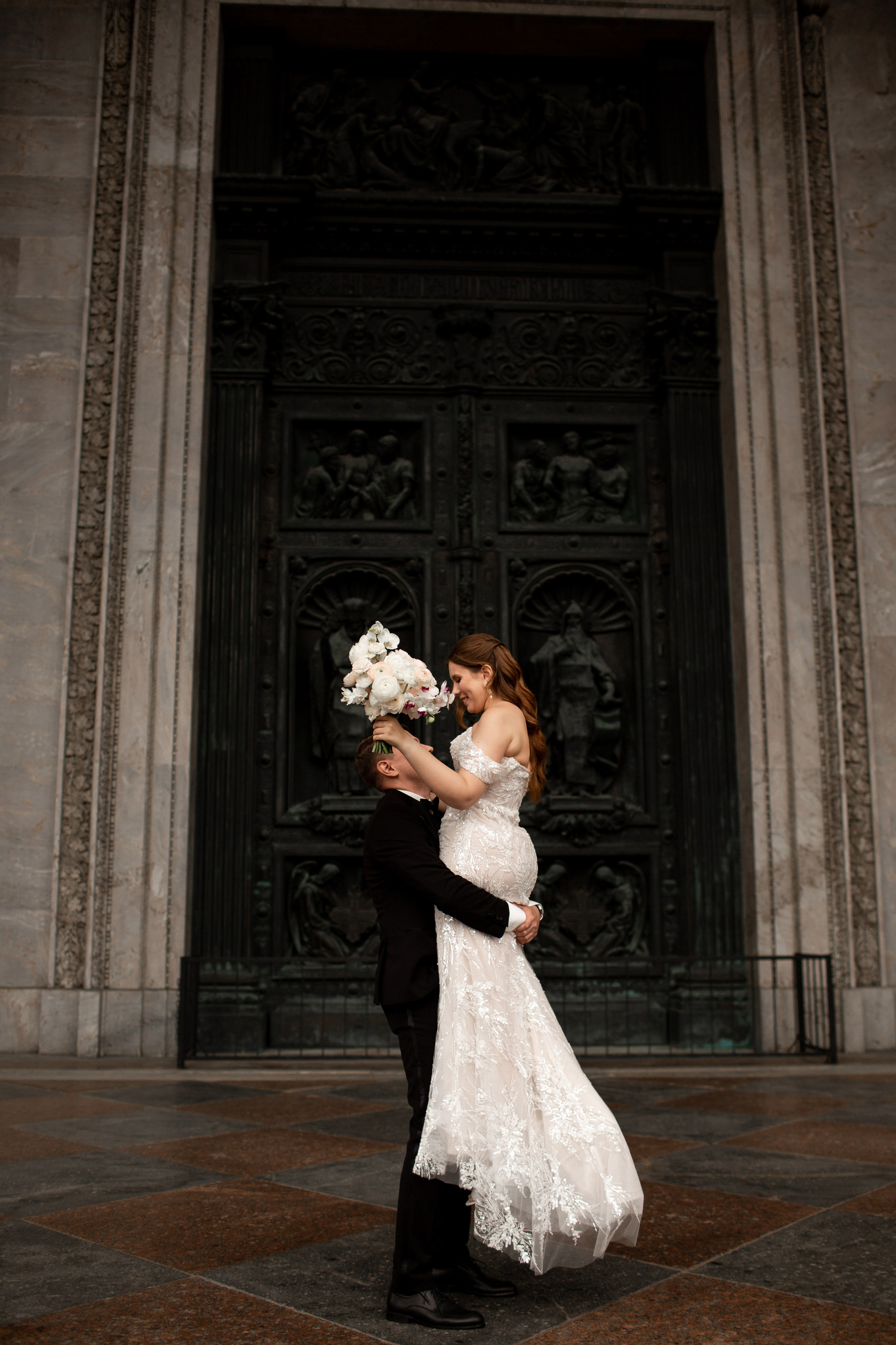 Свадебная фотосессия в Петербурге. Свадебный фотограф Кирилл Белый