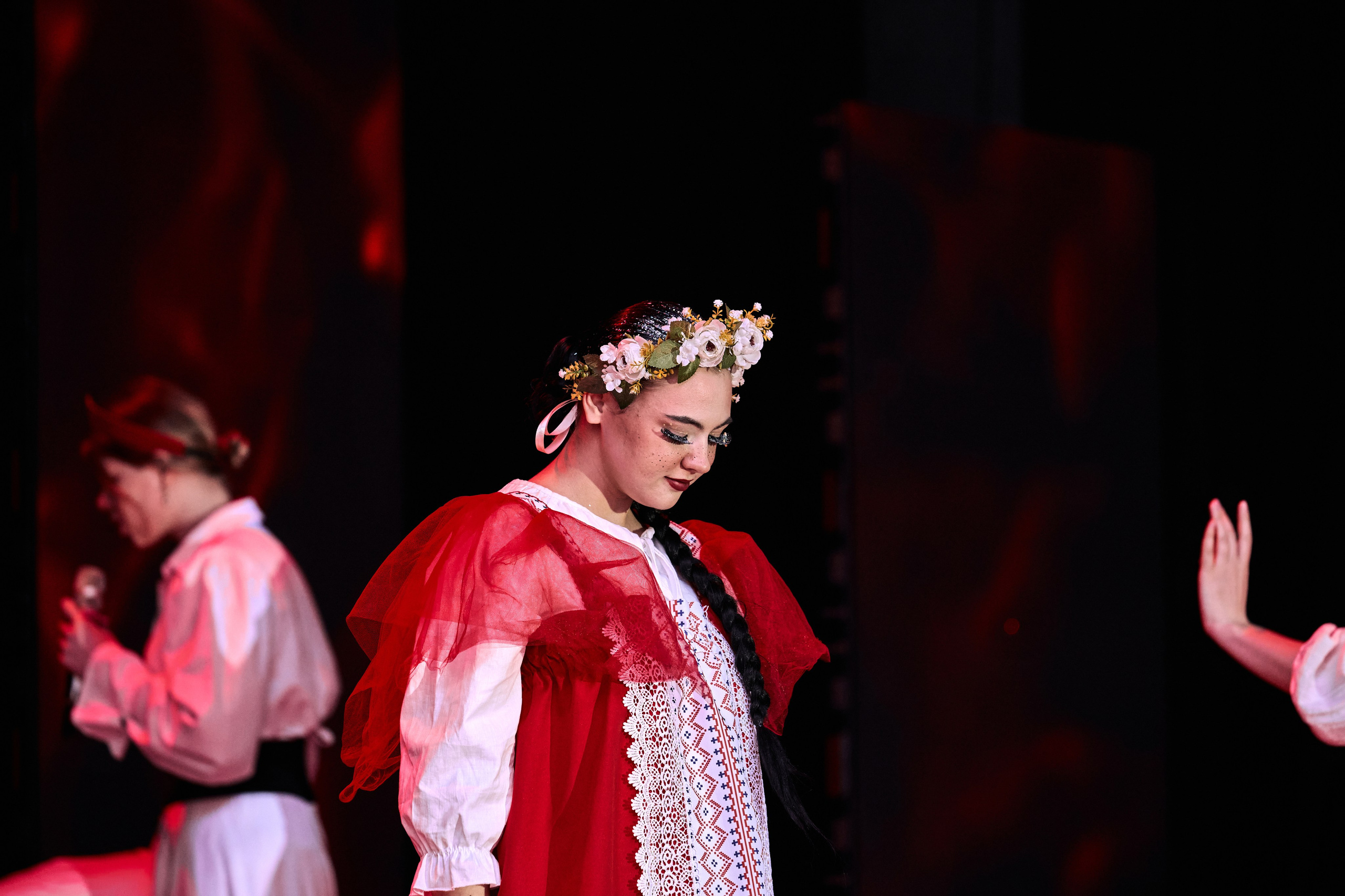 Гала-концерт «Студенческая весна КГПИ КемГУ–2025». Антон Непочатых — Большой мужской фотограф