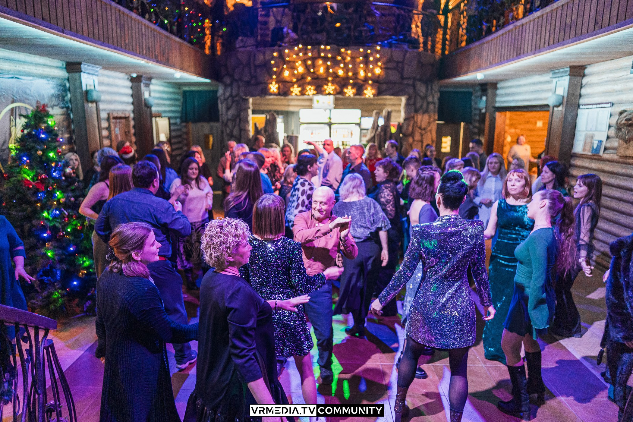 Новогодний вечер у «Петровича»