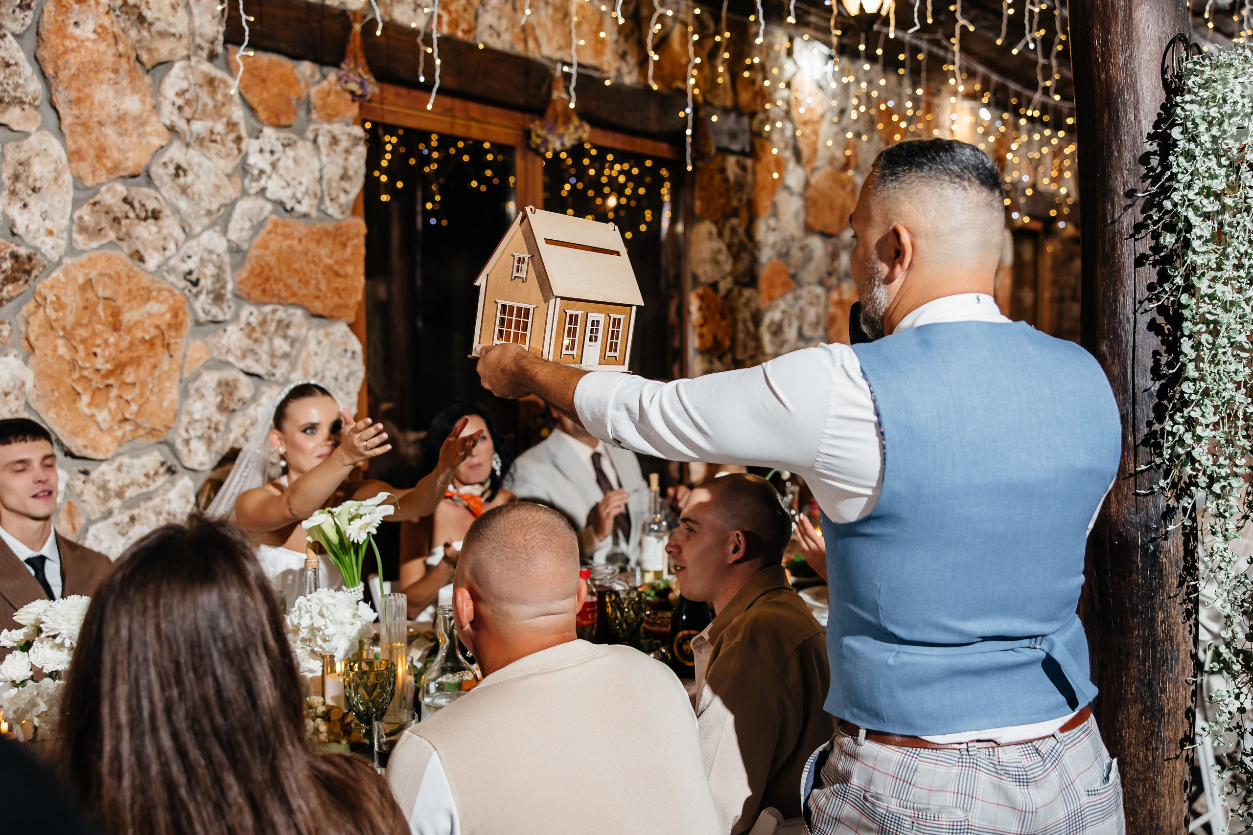 Анонс свадьбы для Павла и Евгении. Усадьба Феодоро. Свадебный фотограф в Крыму и Севастополе Ольга Баскакова