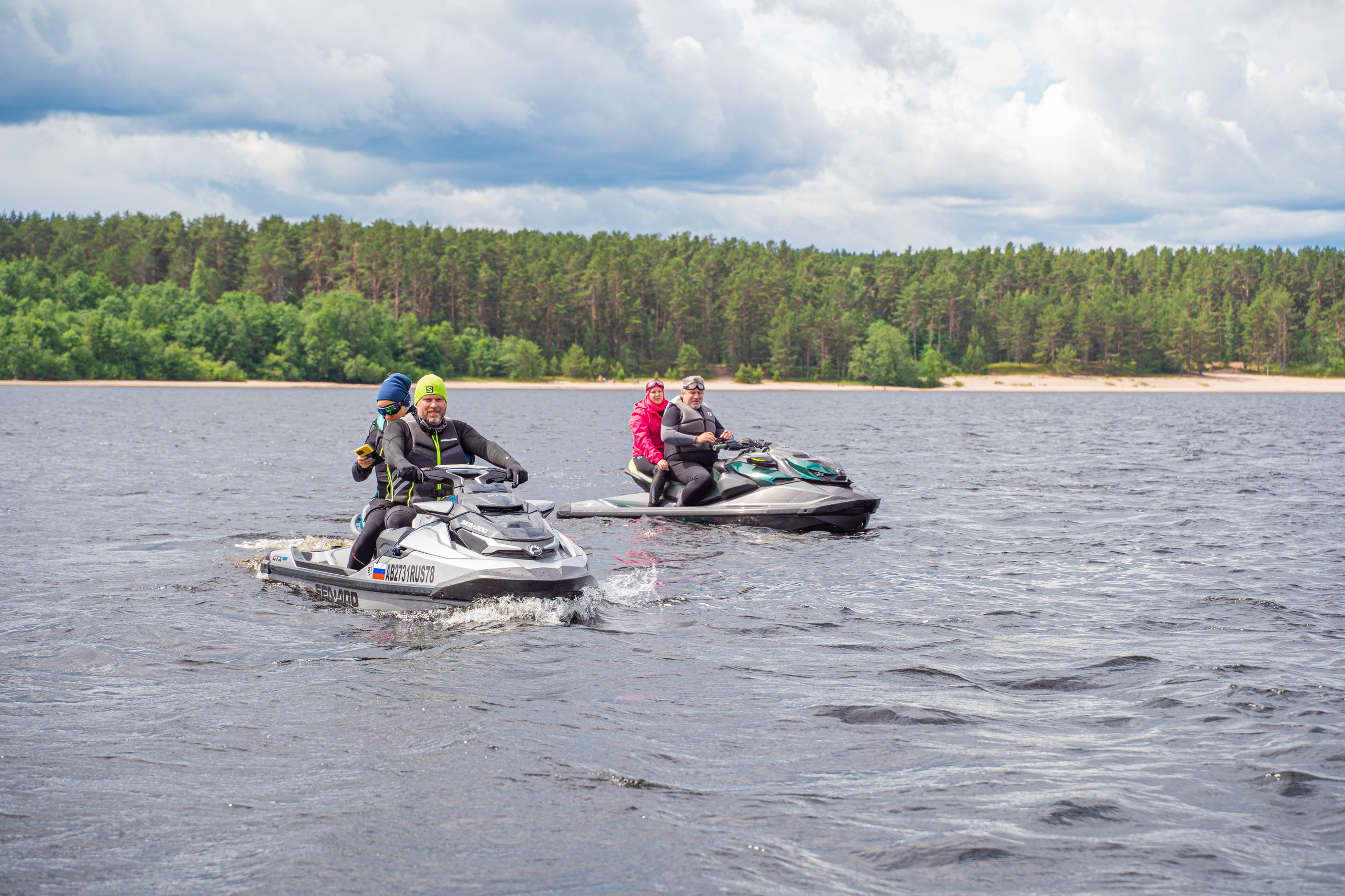 Гидровыезд в Коневский мужской монастырь. Свадебный, семейный, портретный, репортажный фотограф в Санкт-Петербурге
