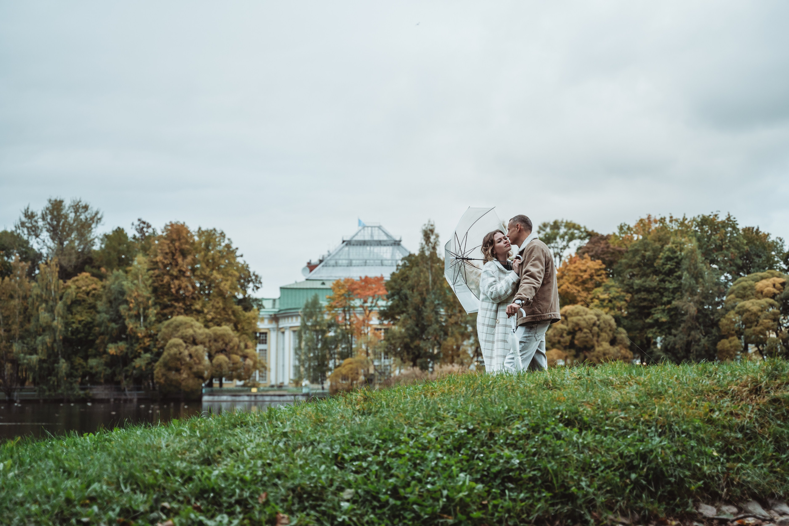 Лав стори фотограф Санкт-Петербург. Свадебный, семейный, портретный, репортажный фотограф в Санкт-Петербурге