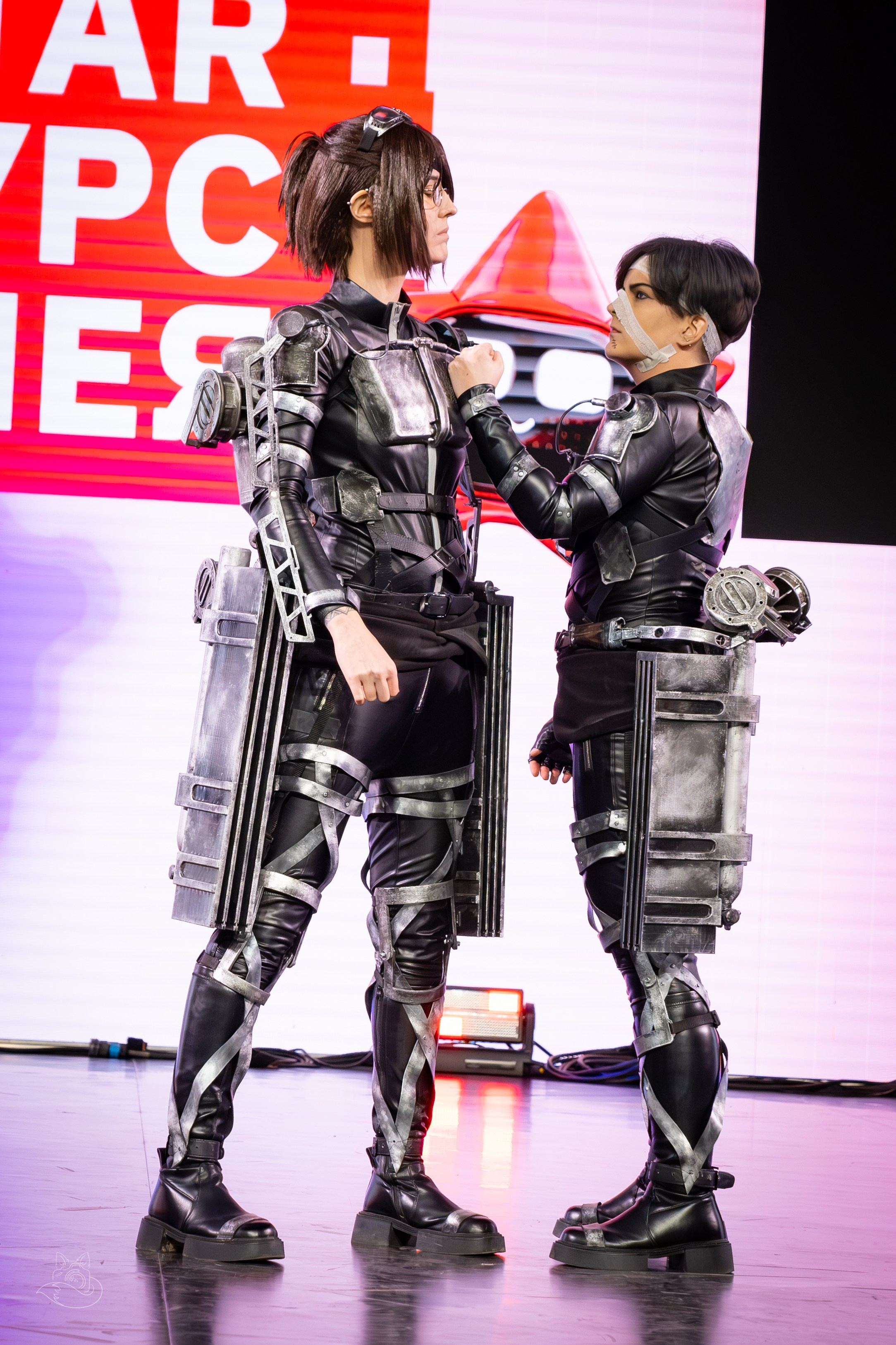 Сцена РЭД ЭКСПО 2024. Косплей фотограф