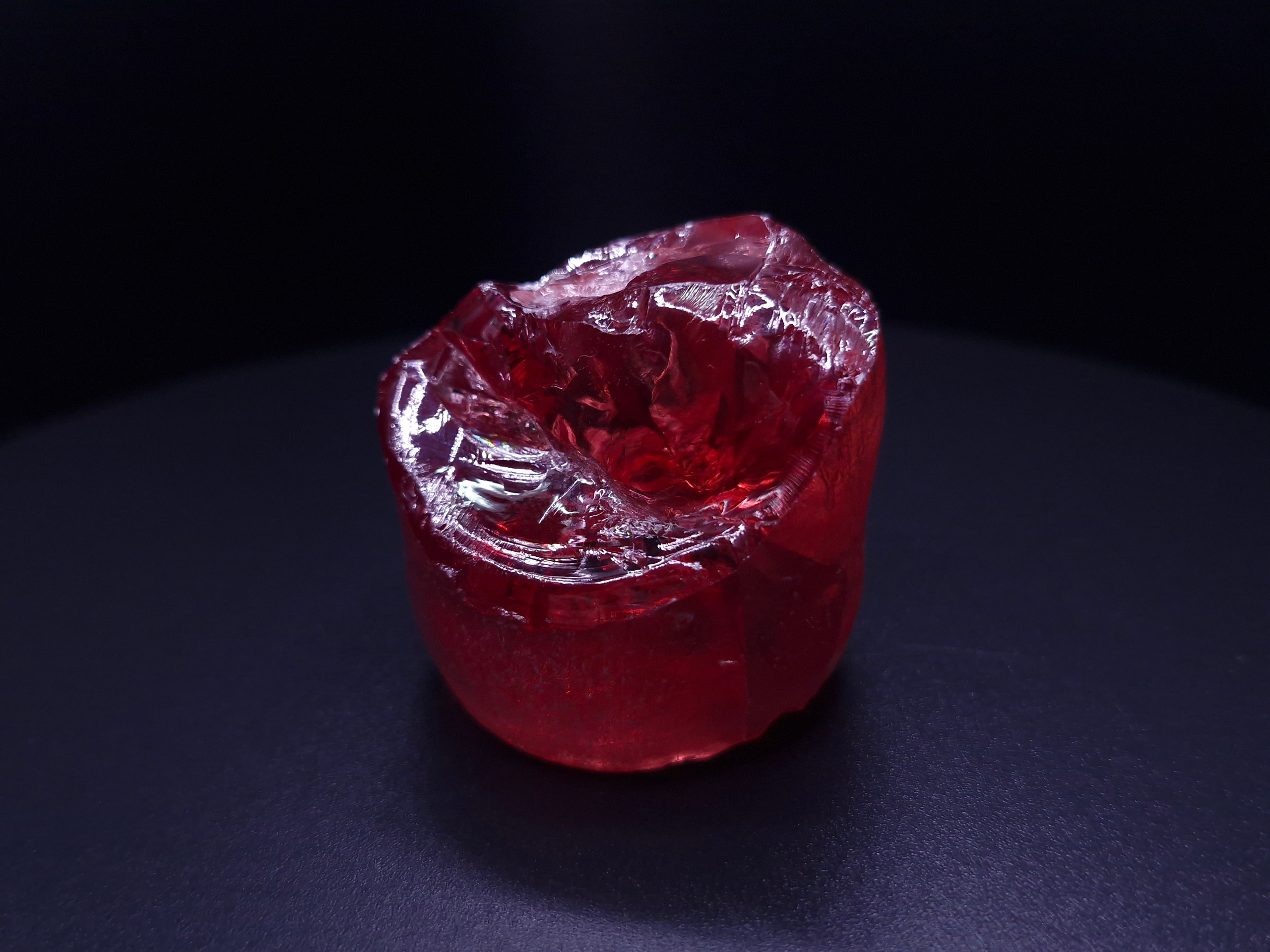 АИГ YAG красный. YAG garnet иттрий алюминиевый гранат ИАГ