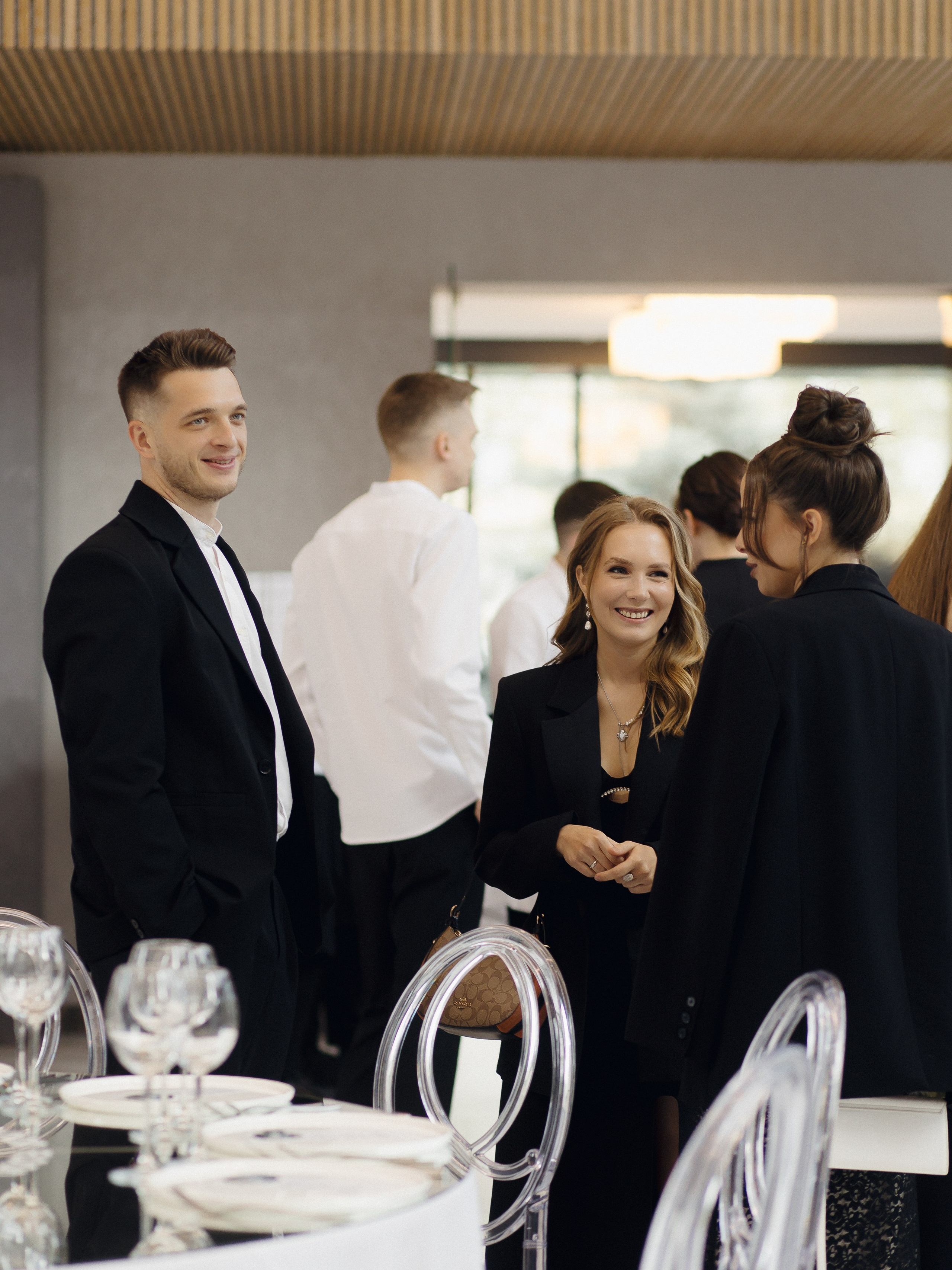 ПОЛИНА И ГЛЕБ, ПАРК СИТИ. Свадебный и индивидуальный фотограф в Челябинске Евгения Негодяева