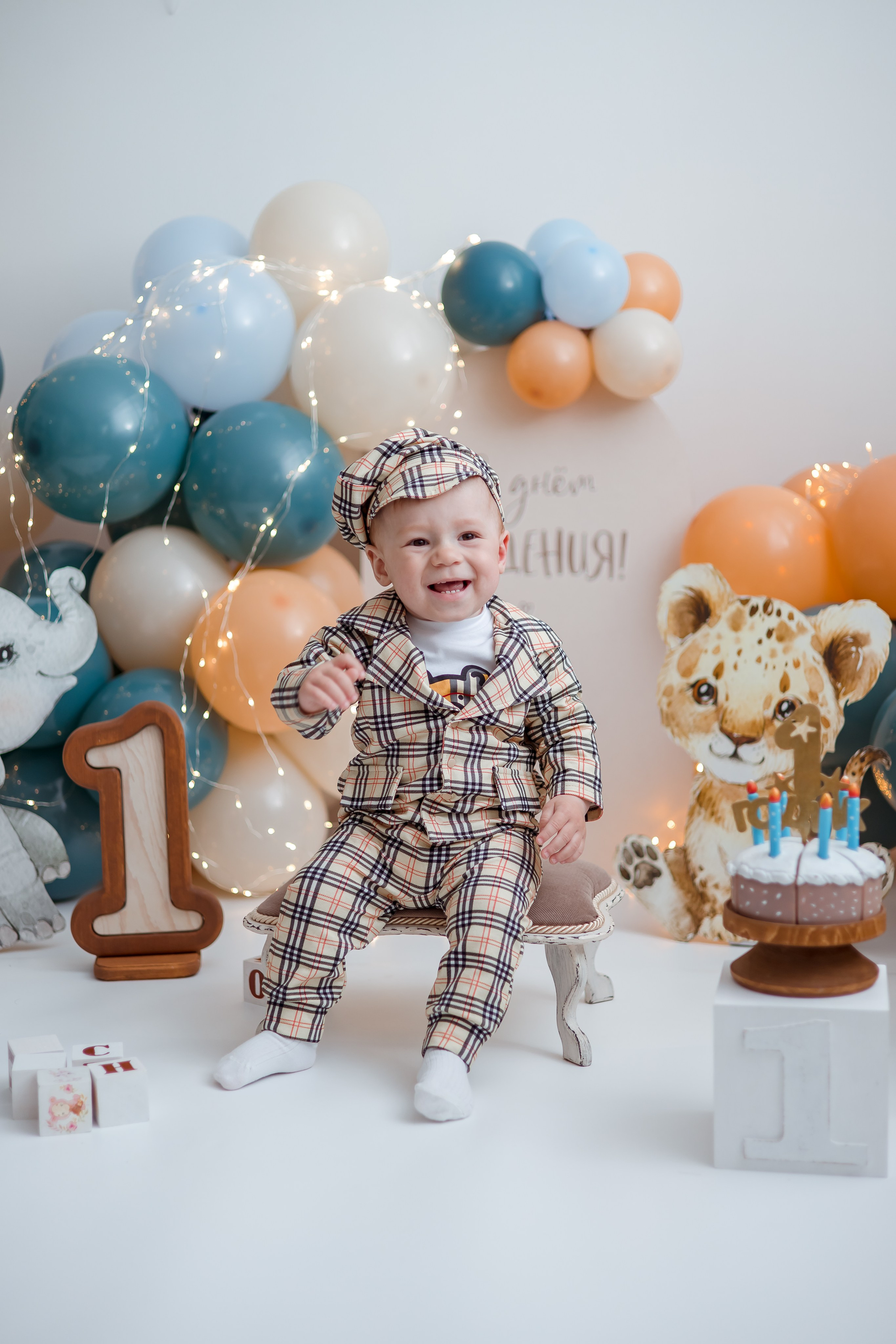 Марк, 1 годик. Семейный и детский фотограф в Железногорске Саламахо Ольга