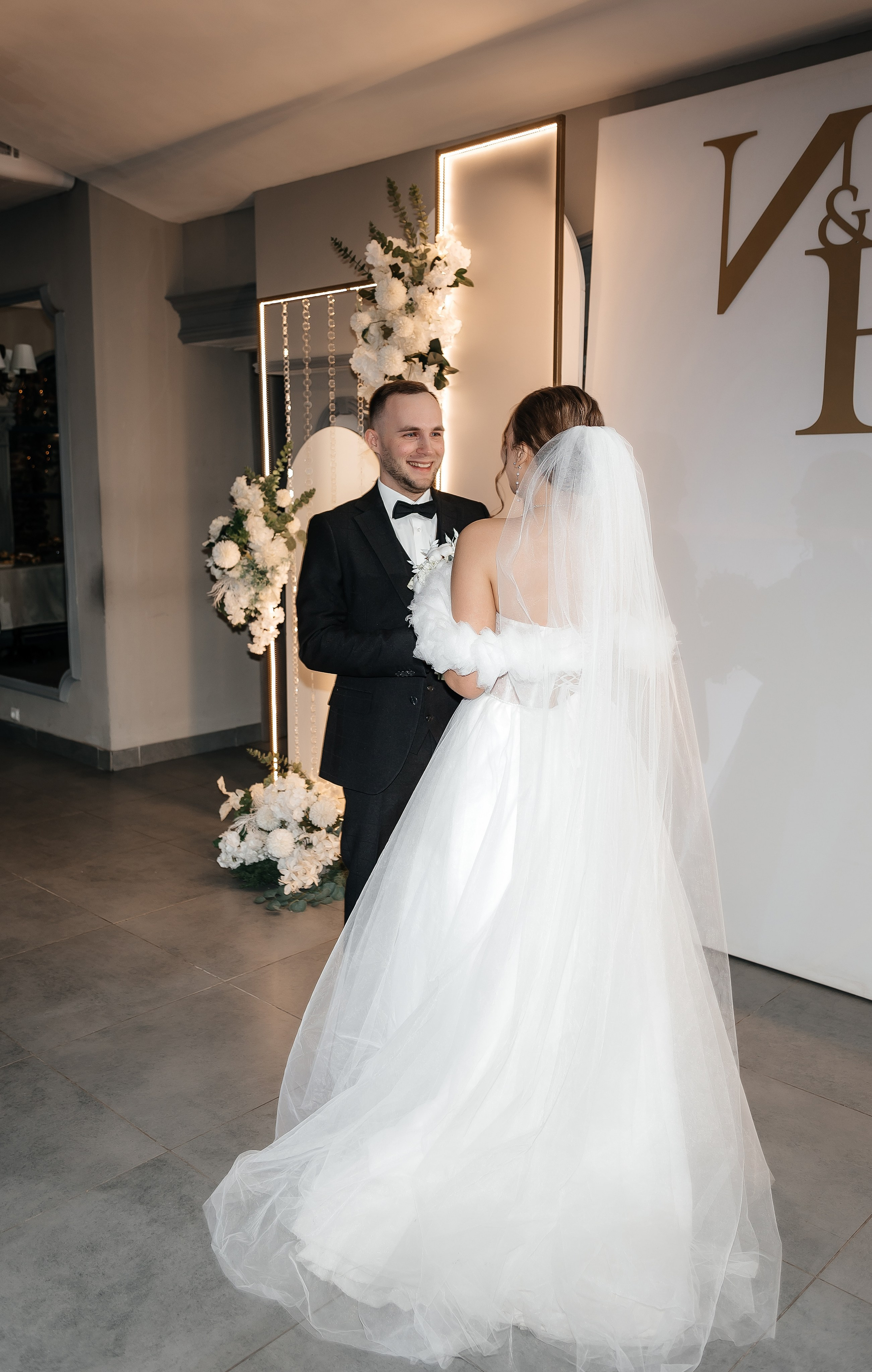 Вероника & Игорь | 22.02.25. Свадебный и семейный фотограф в Омске Евгения Хакимова