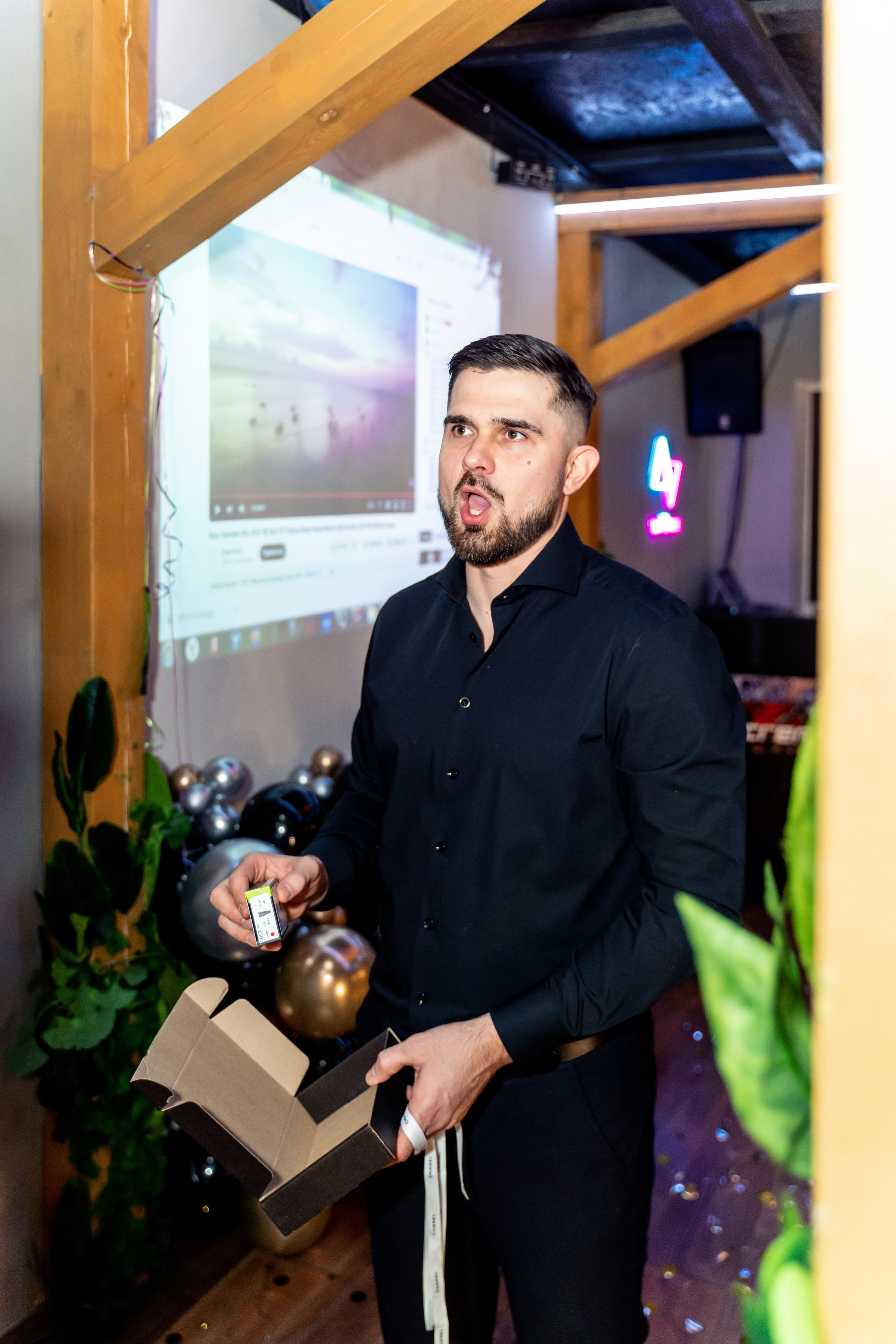 Вечеринка сюрприз для мужа. Взрослый День Рождения. Фотограф \ Видеограф на Крещение, Венчание Москва| Семейные съемки