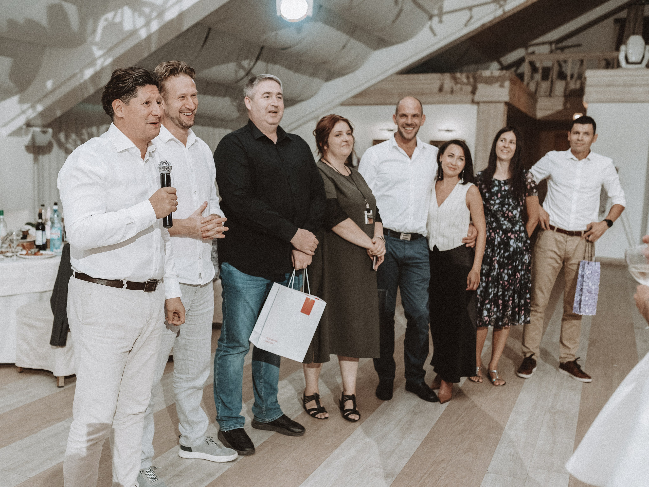 Свадебный фотограф в Рамоде, Новосибирск | Яна Иванова. Семейный и свадебный фотограф в Новосибирске Иванова Яна