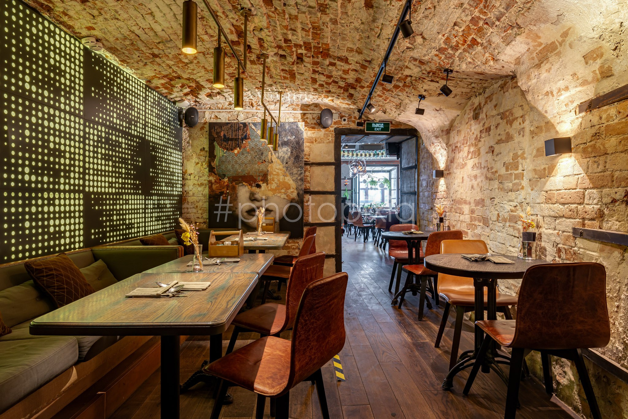Интерьерная съёмка бара Masters & Margaritas на Пятницкой. Интерьерная съёмка и виртуальные туры — Интерьерный фотограф Кузнецов Сергей (photopixiq)