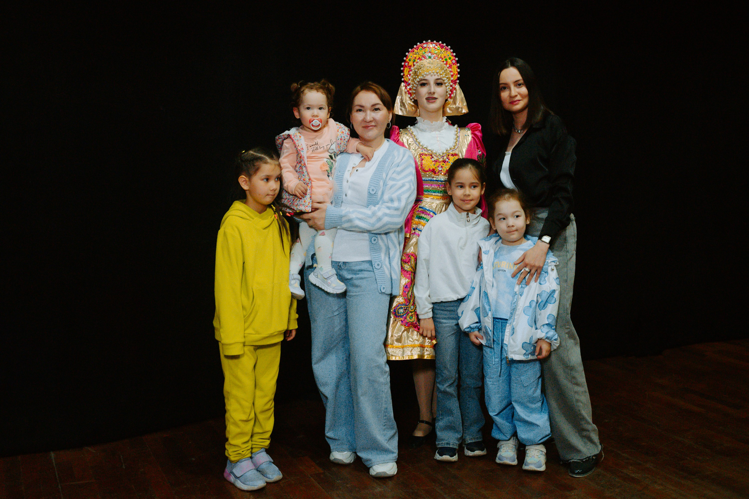 «Уральский сувенир». Концерт танцевальной студии. Фотограф в Челябинске Ополихина Анна