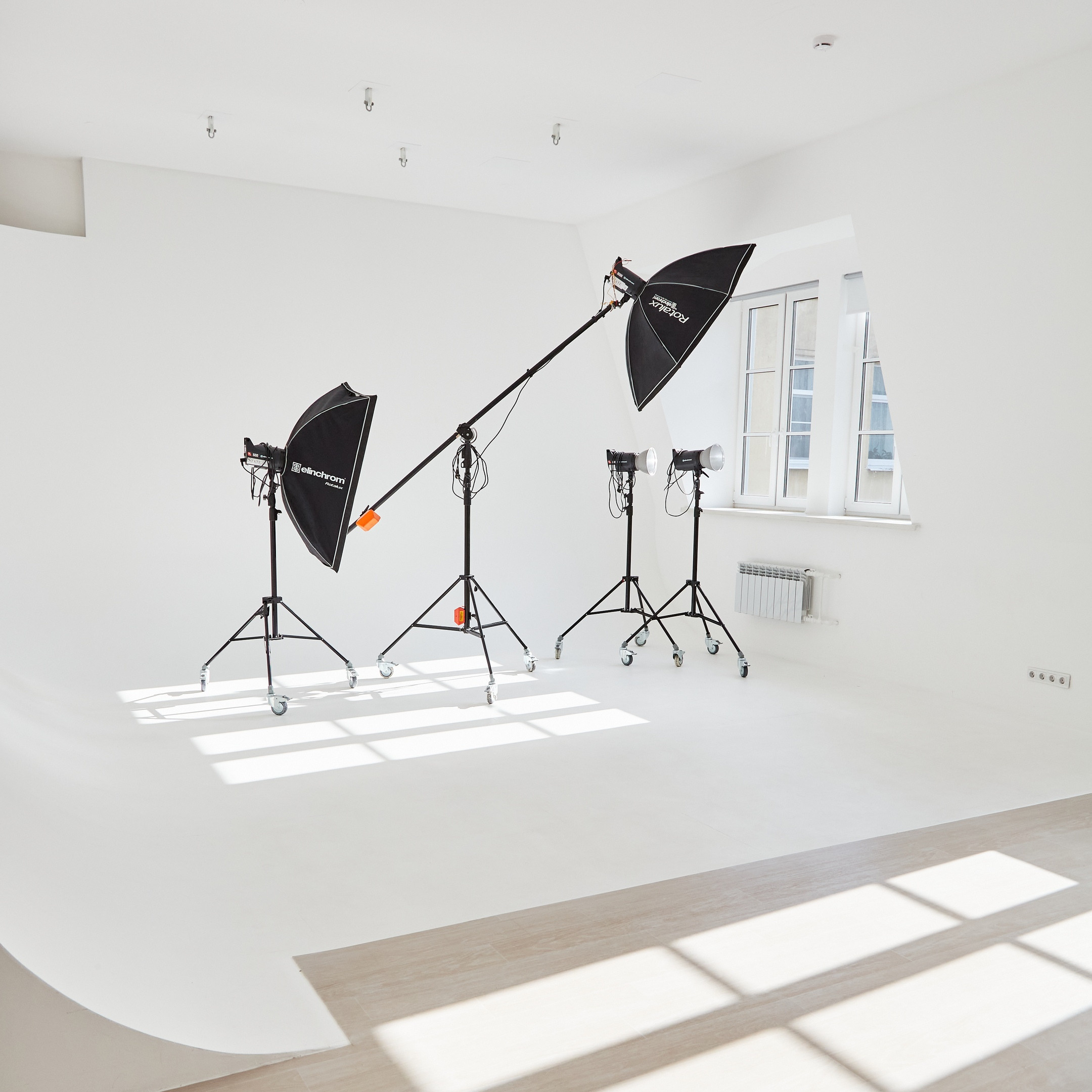 Зал Circle. Фотограф Герман Локоцкий, семейные фотосессии в Санкт-Петербурге