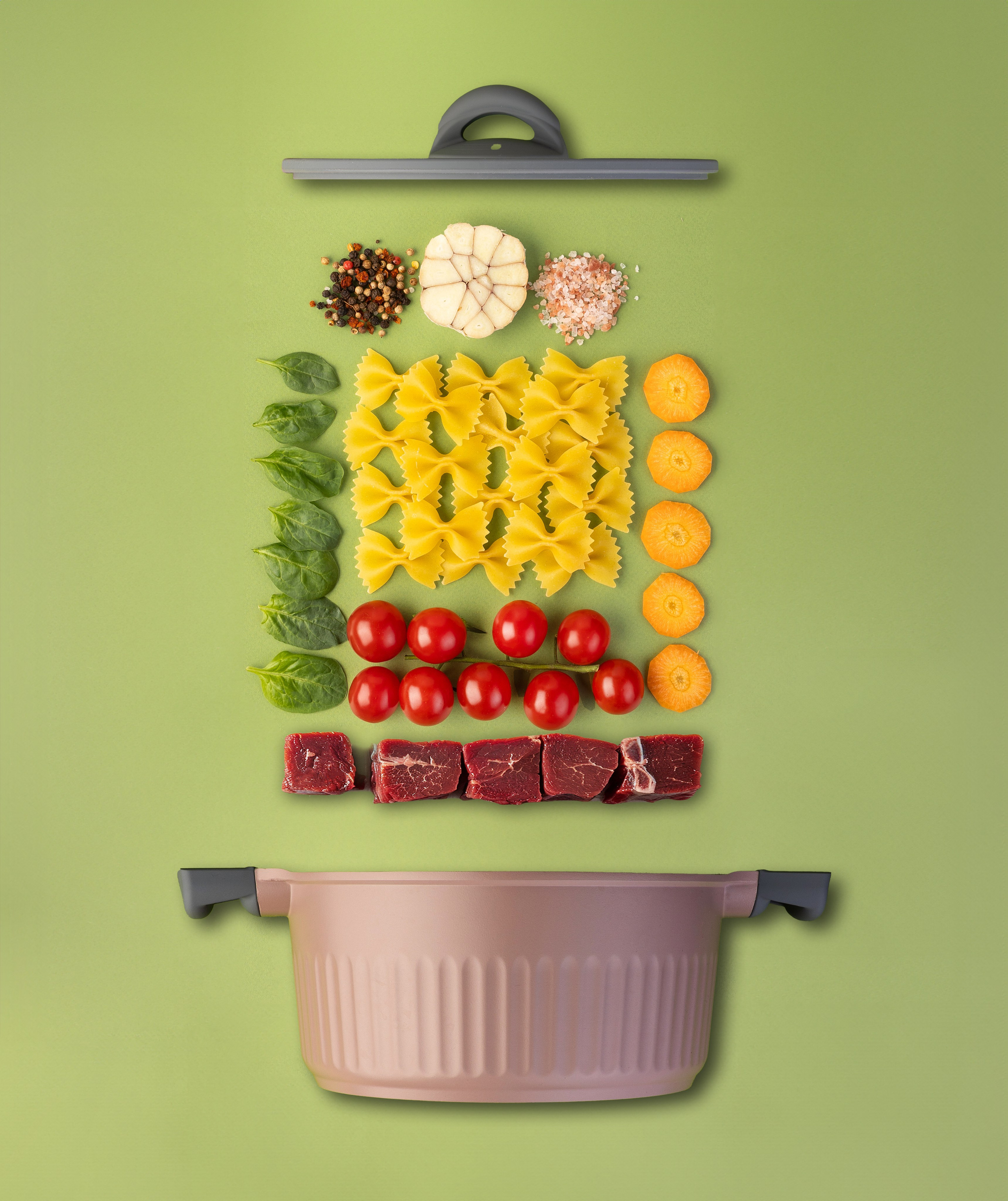 Имиджевая предметная фотосъемка посуды, предметный фотограф казань, каталожная съемка , предметная съемка кастрюли жаровни, левитация продуктов