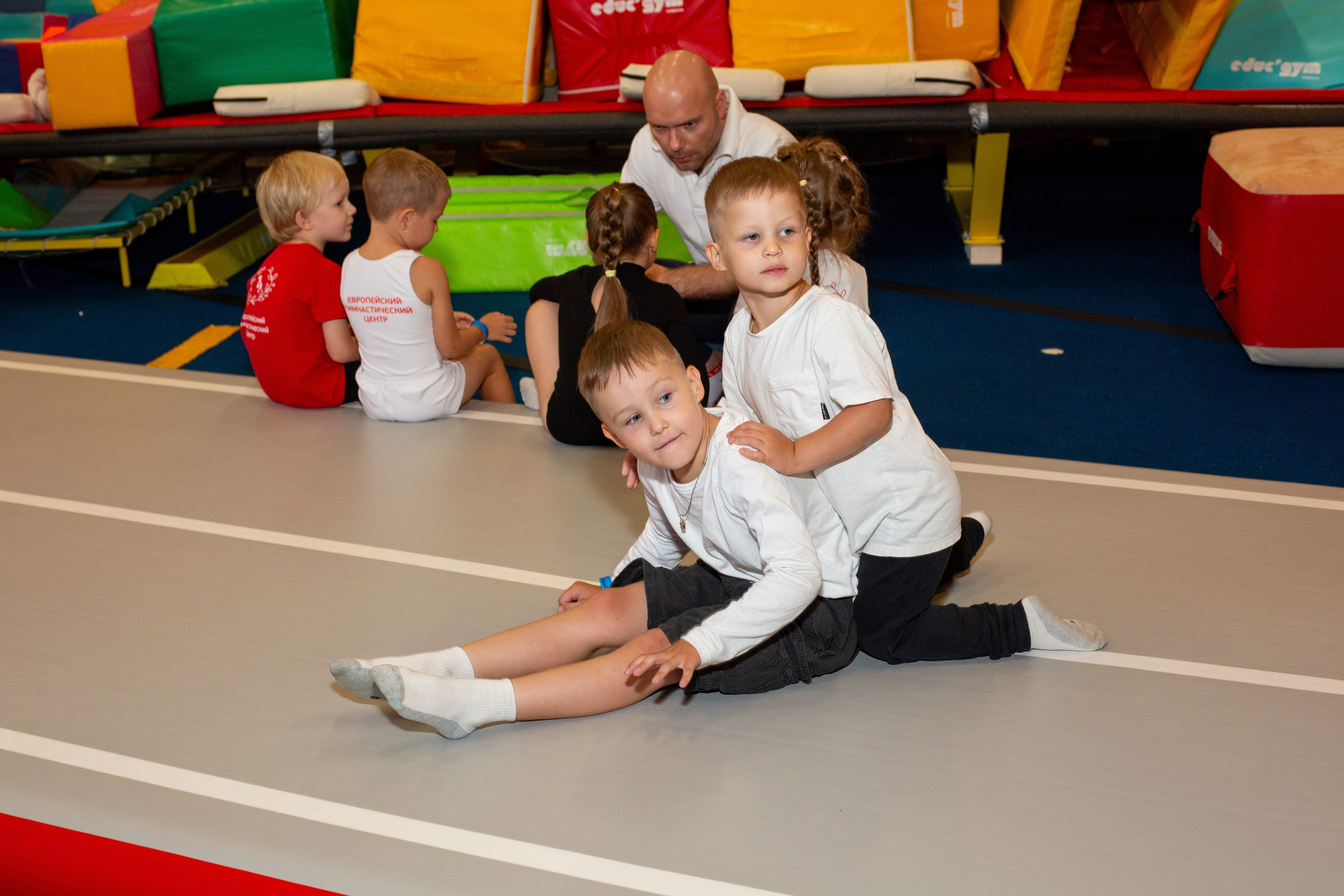 Европейский Гимнастический Центр. Детский и школьный фотограф