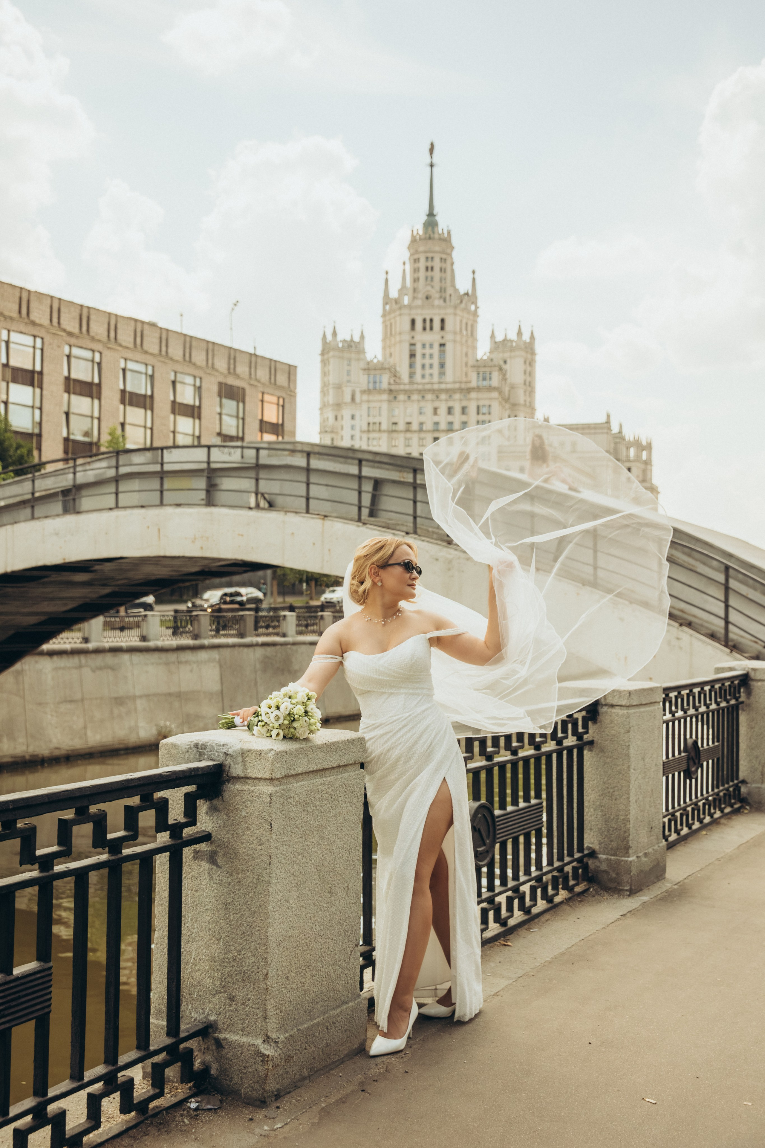 Тессинский мост свадьба. Свадебный и семейный фотограф Москва и Московская область