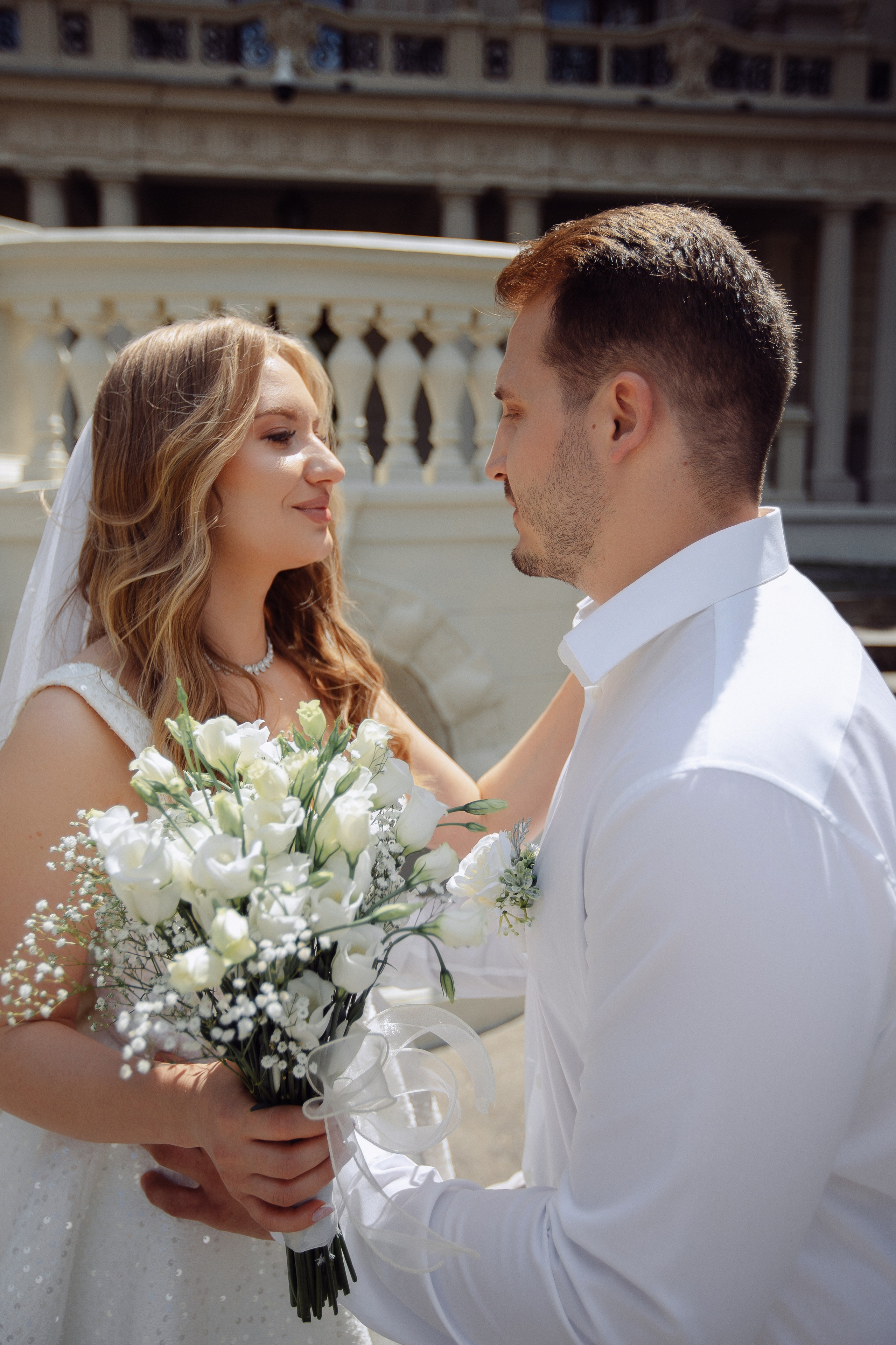 Ślubna sesja zdjęciowa w Pałacu Poznańskiego-Muzeum Miasta Łodzi. Свадебный фотограф Варшава Лодзь Польша Елена Юцова