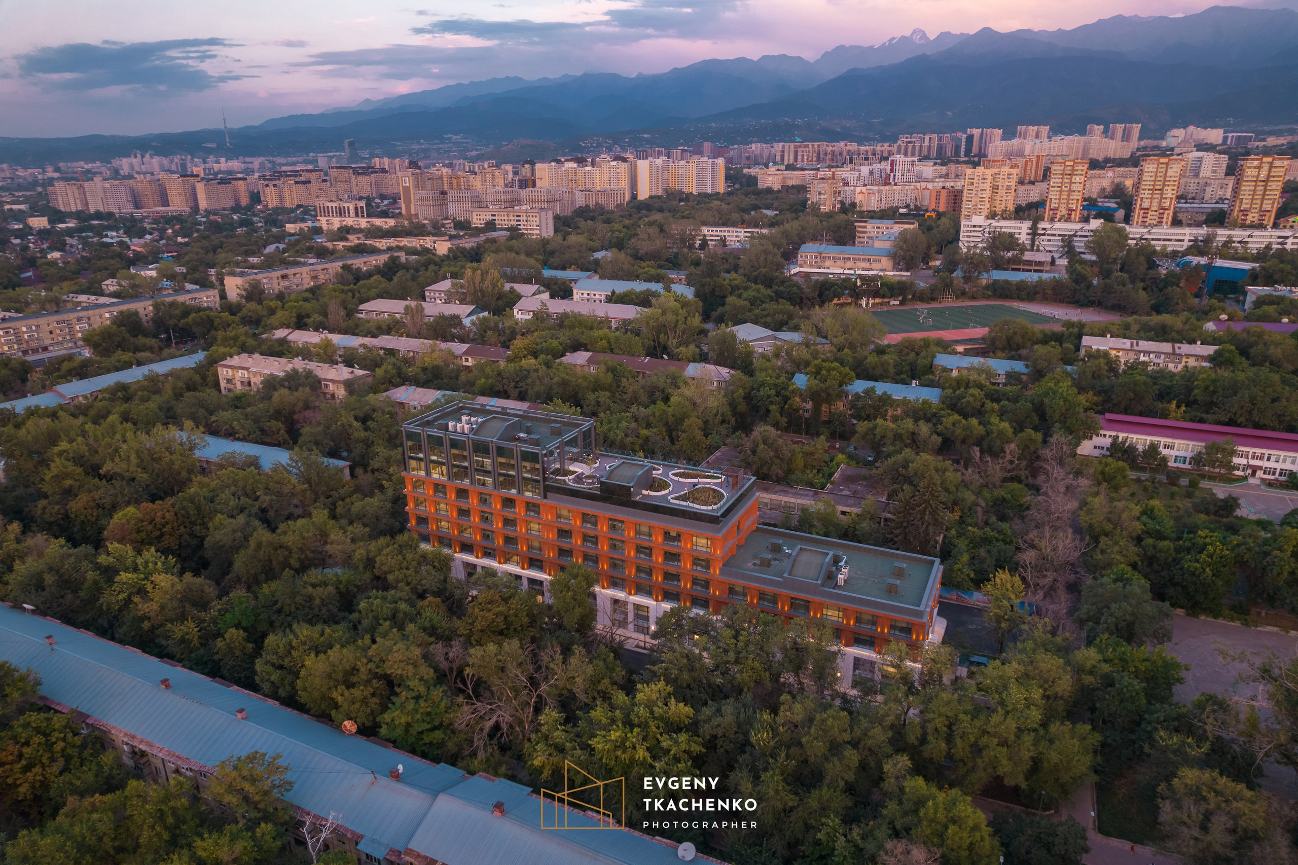 Общежитие университета NarXoz в Алматы. Архитектурный и интерьерный фотограф в Казахстане