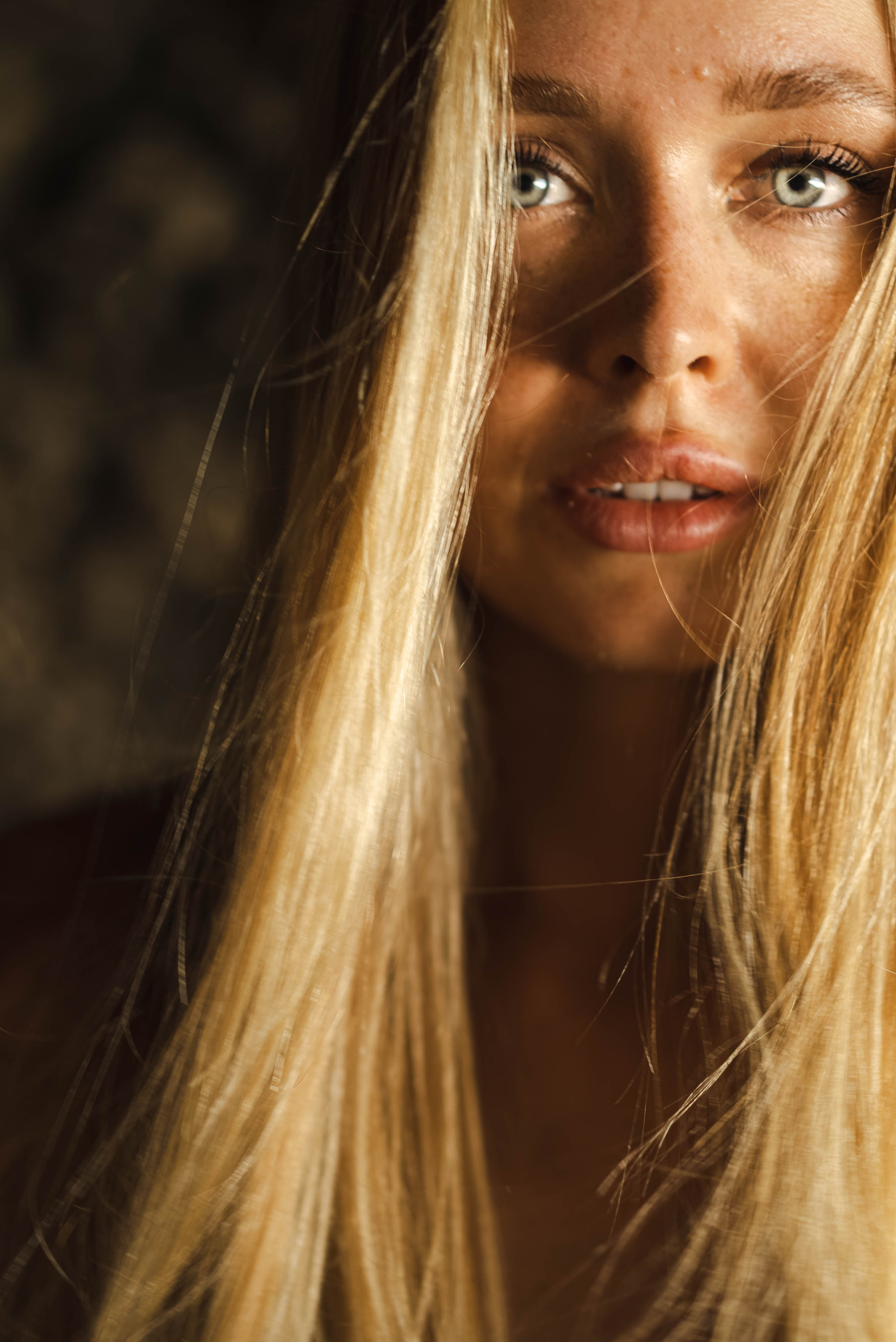 Life/Portrait. Aurora_movie