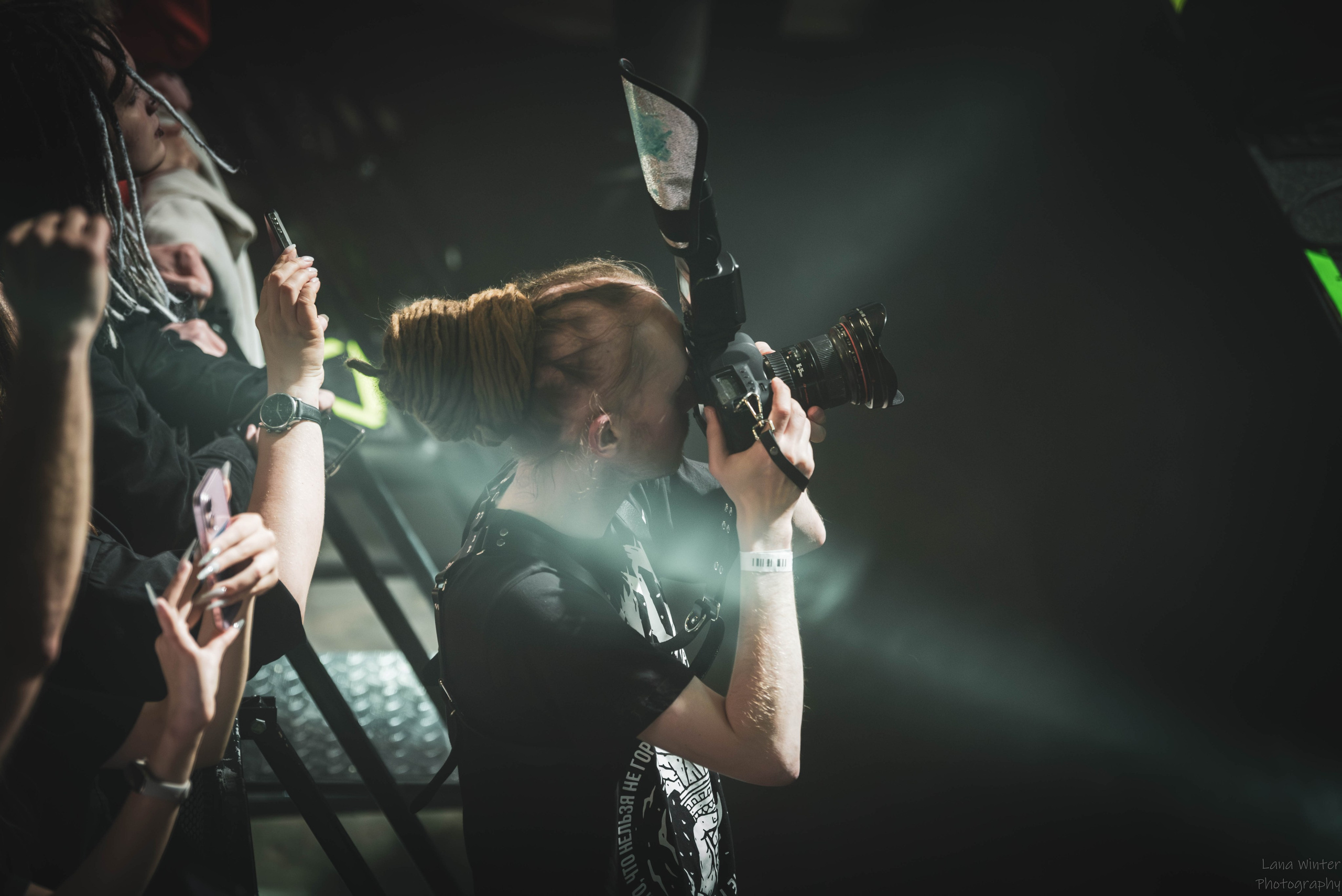 7000$ (29 июня 2025 года, Москва, клуб Урбан). Фотограф Светлана Блинова, Москва и Московская область