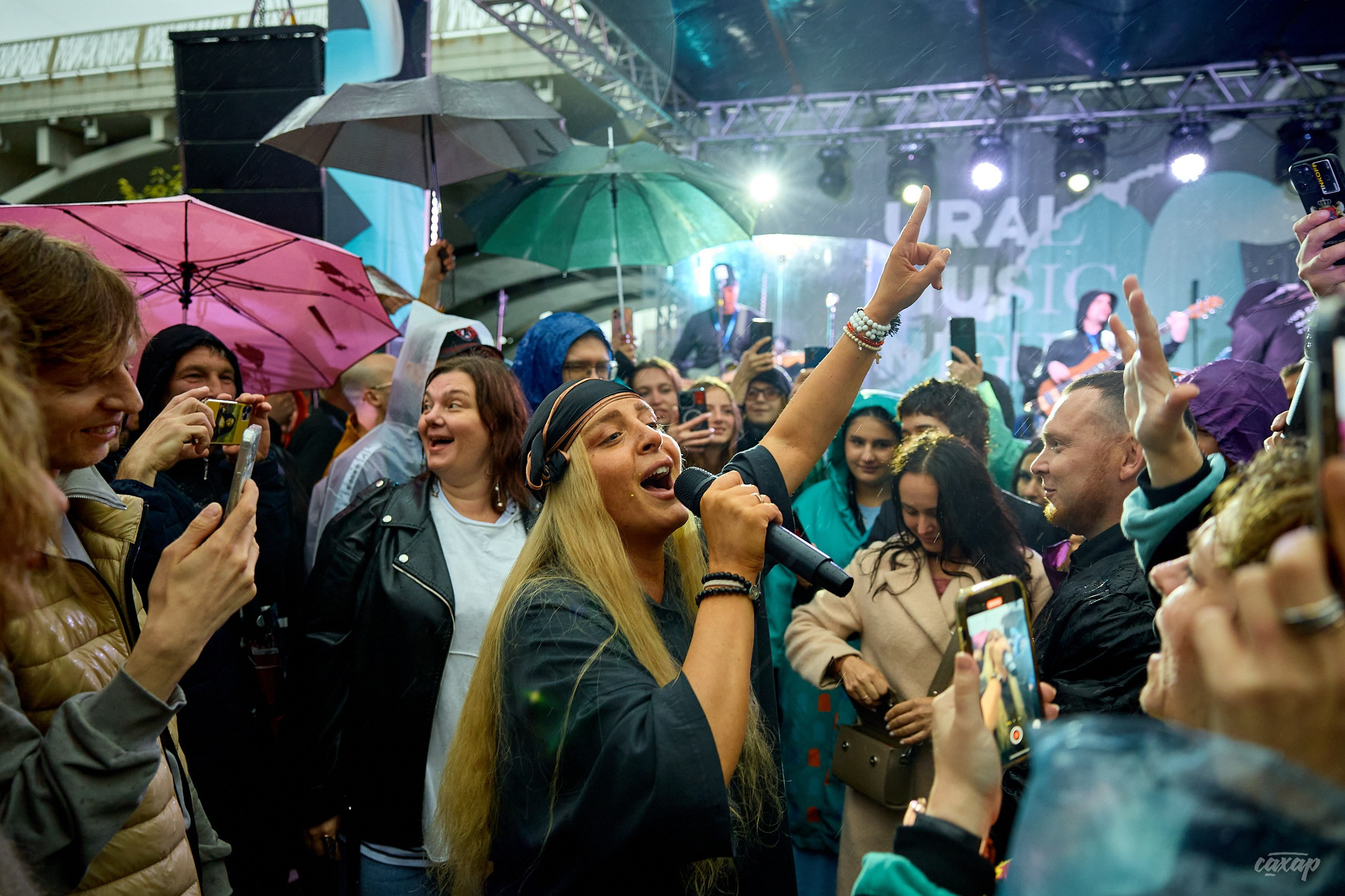 Фестивале Ural Music Night 2024. Профессиональный фотограф в Екатеринбурге Юра Сахар
