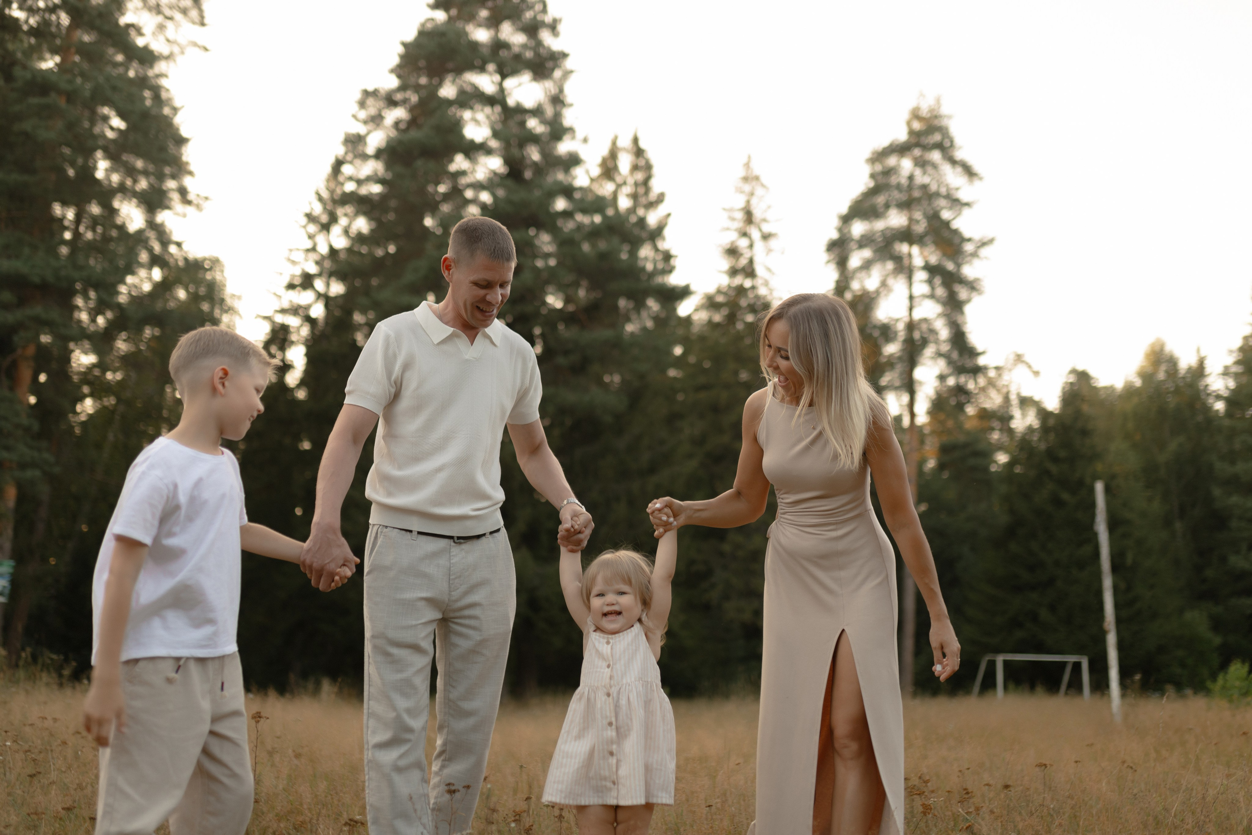 Алексей, Мария, Ваня и Варя. Фотограф Татьяна Семенова