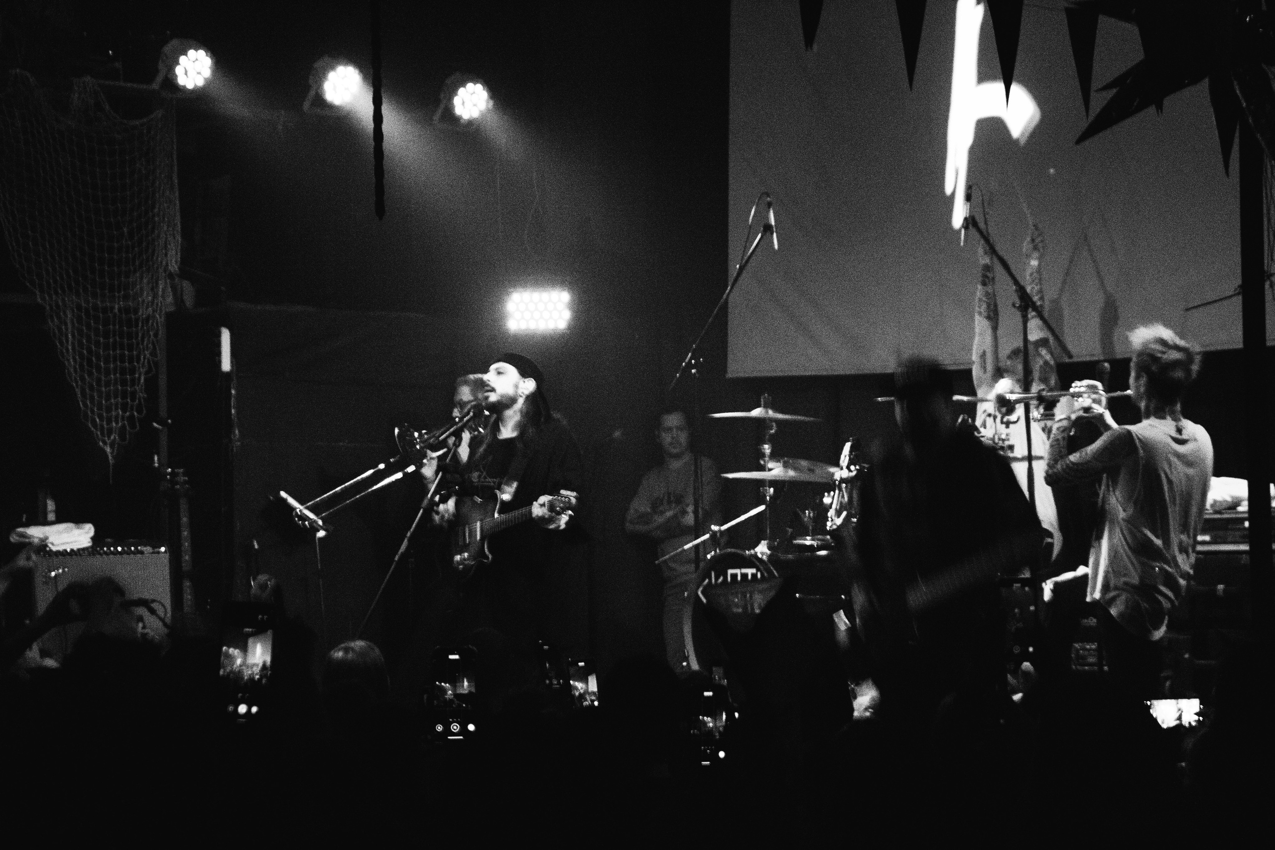 СКОТЫ | 11.12.2024 | ЛАСТОЧКА. VLADIS PISKUNOV | Концертные Фото |Репортажи