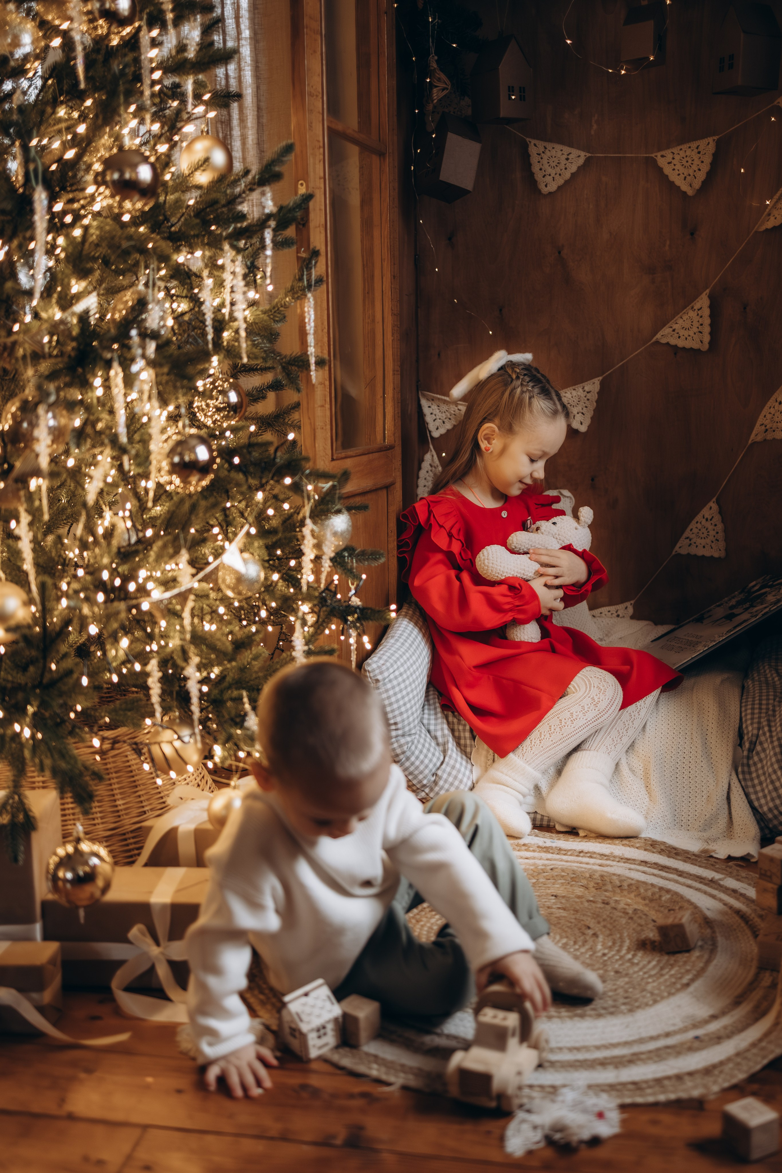 Семейная студийная фотосъемка (13.12.2025 г.)г. Малоярославец (Калужская обл.). Надежда Стар семейный и церковный фотограф в Жукове и Калужской области