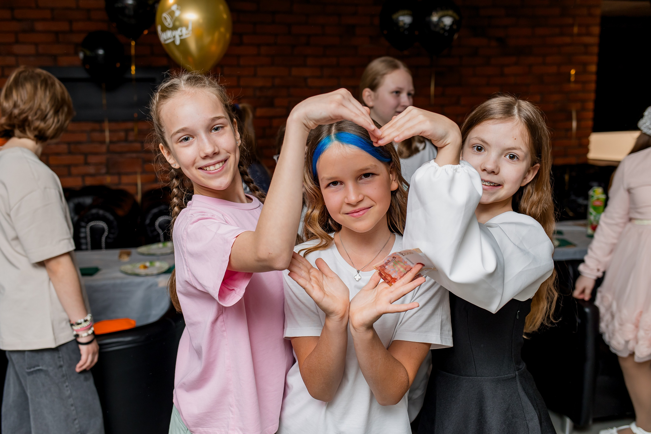 Выпускной 4 класс. Фотограф в Москве Авдеева Мария