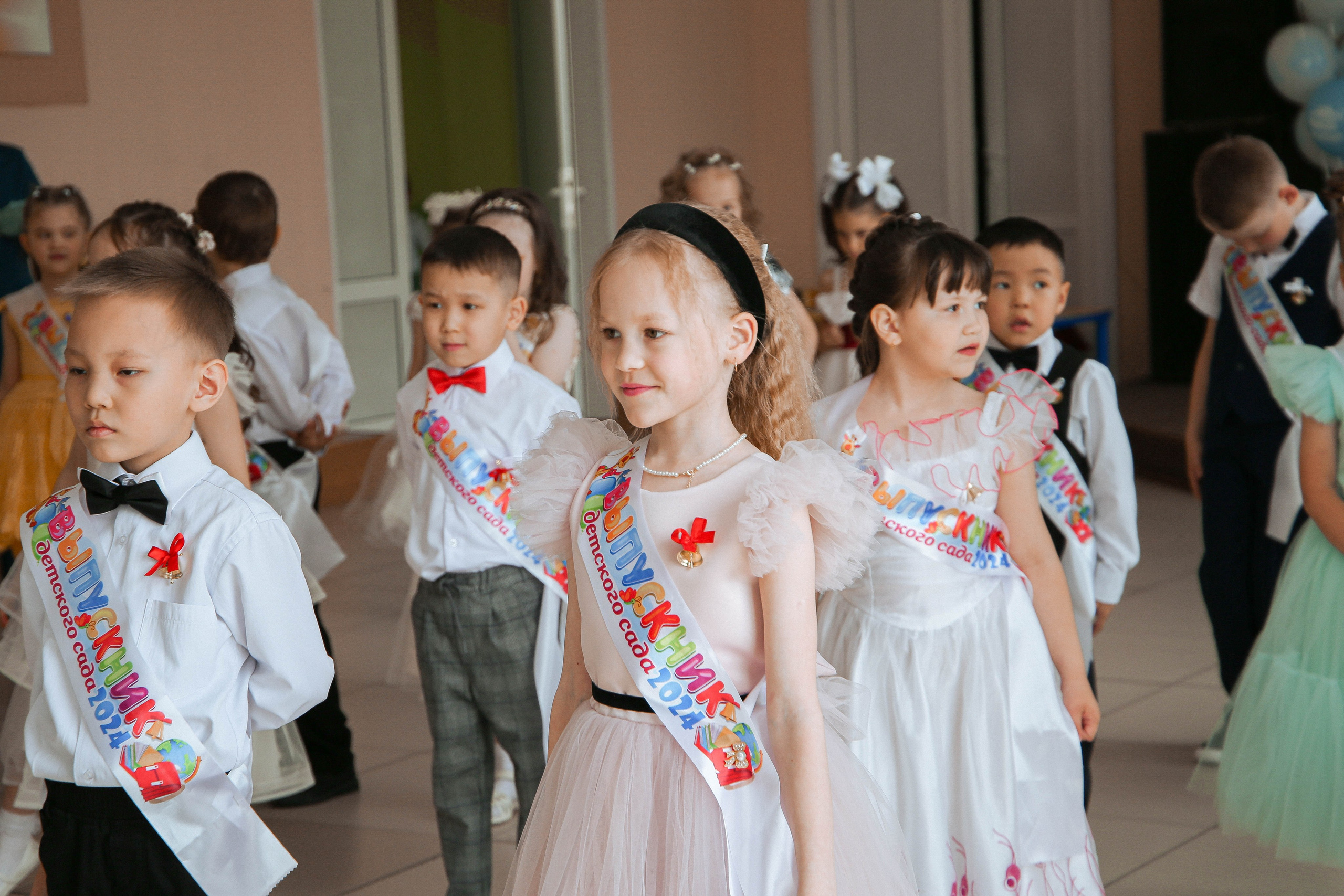 Выпускной детского сада 2024. Свадебный и Школьный фотограф Улан-Удэ Бурятия Джулия Топоева Выпускные альбомы Фотограф на мероприятие