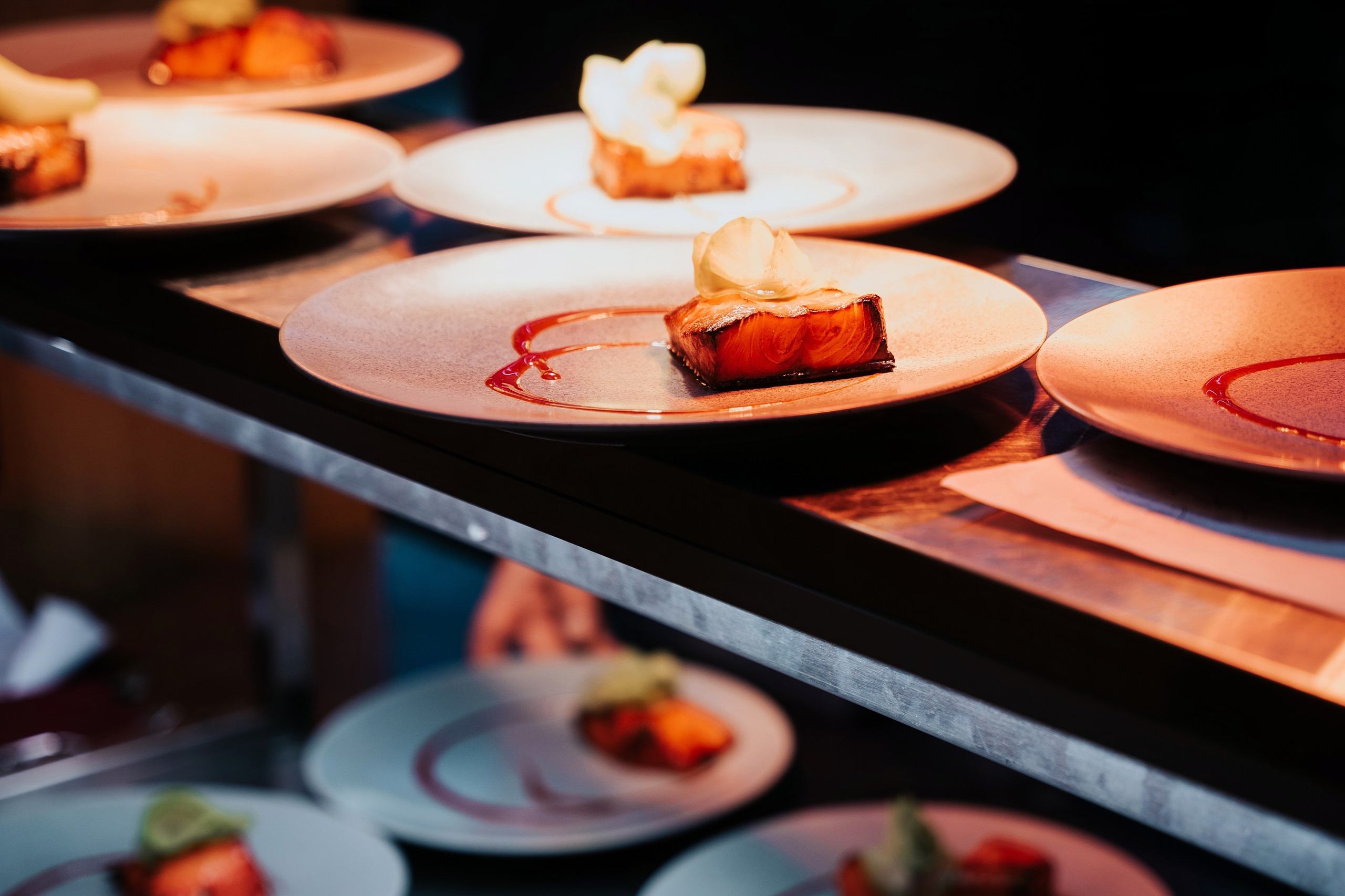 ГАСТРОЛЬНЫЙ УЖИН В MAIN WINE «ИДЕМ НА ВОСТОК. ГОРДИМСЯ ДОСТОЯНИЕМ». СВОИ. ФОТООТЧЕТЫ-СОБЫТИЯ-МЕСТА