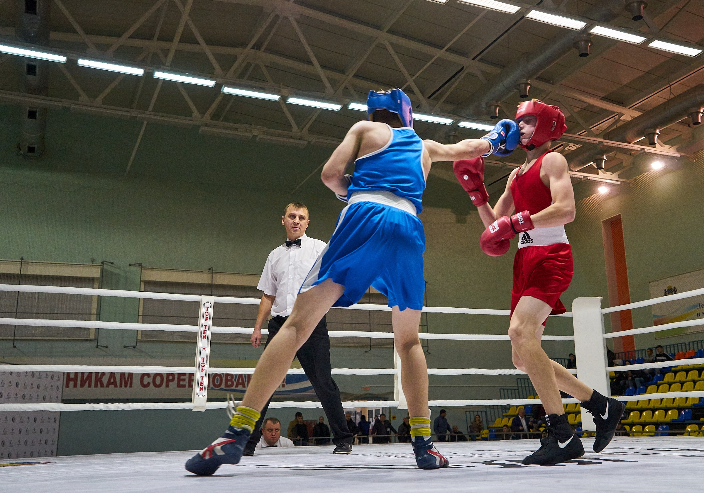 Соревнования по боксу 2017 г. Тюмень. Фотограф Станислав Баев