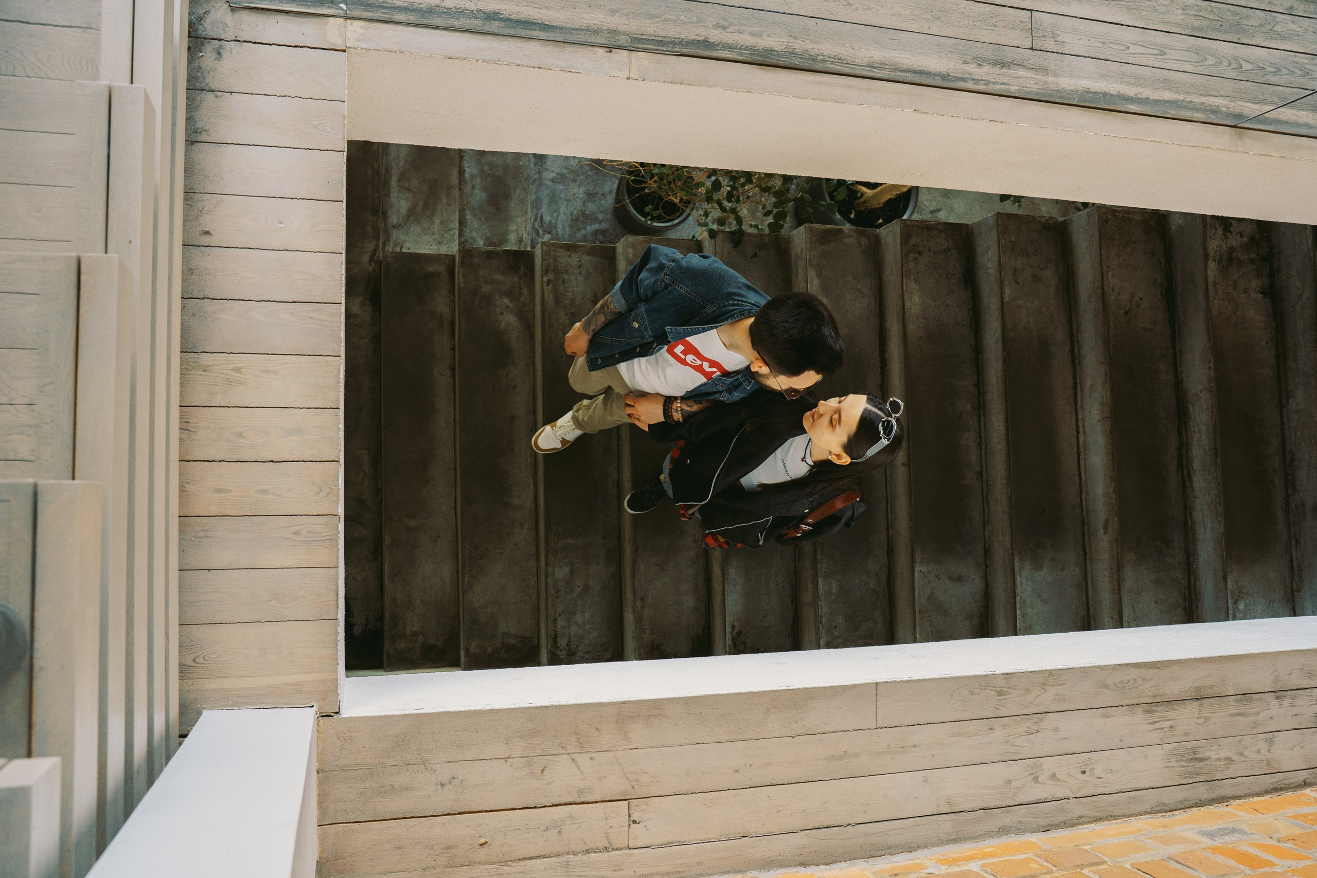 Лавстори в трамвае г. Иркутск. Для тех, кто не ждёт удачи, а создаёт её. Каждая фотосессия — это твой момент, твой стиль, твой успех. 📸