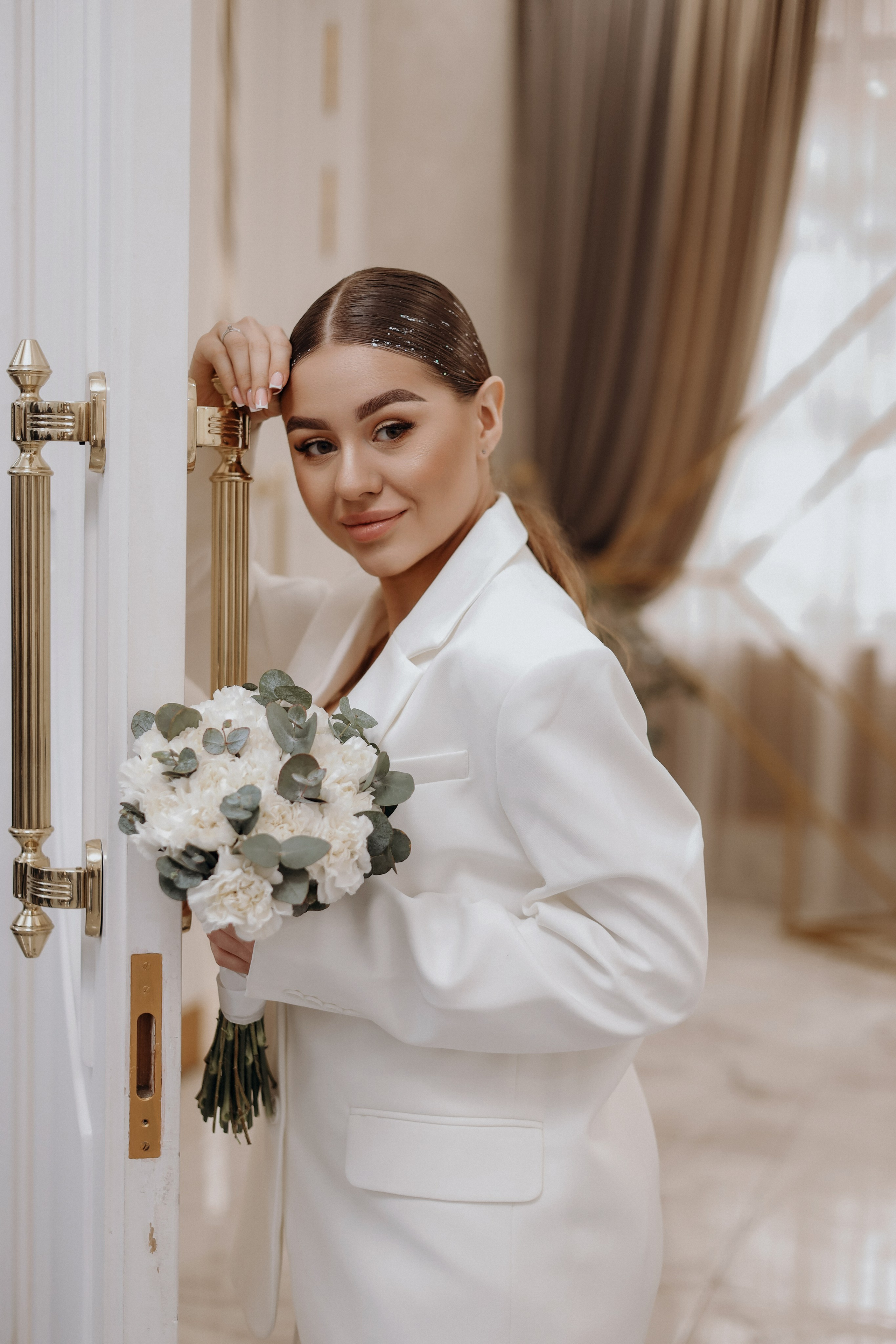 Кристина и Евгений. Кутузовский ЗАГС. Диана Чечель. Свадебный и портретный фотограф в Москве