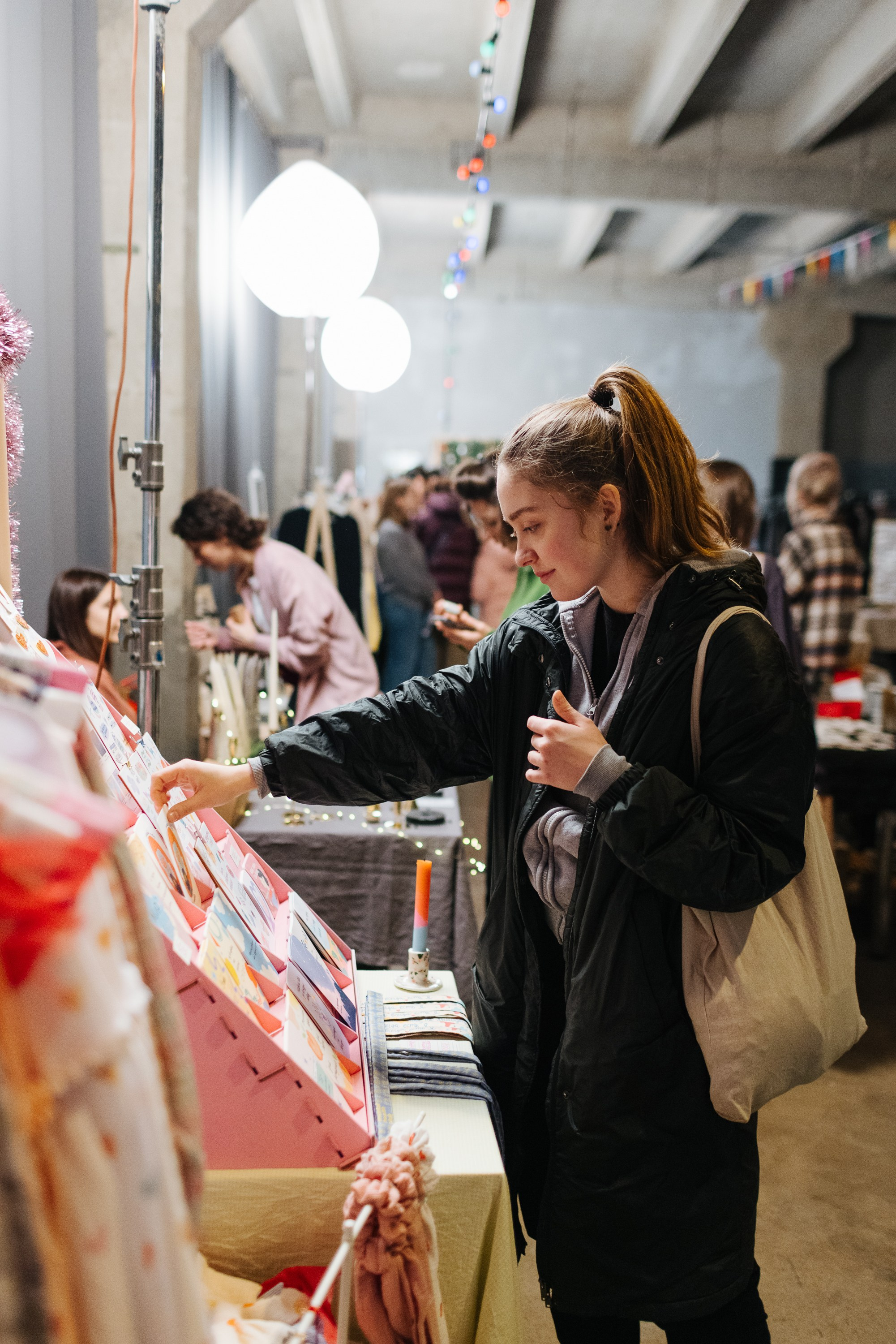 24–25 декабря 2022 в пространстве ПОЛЕ / День 1. Фотоотчеты «Ламбада-маркета»