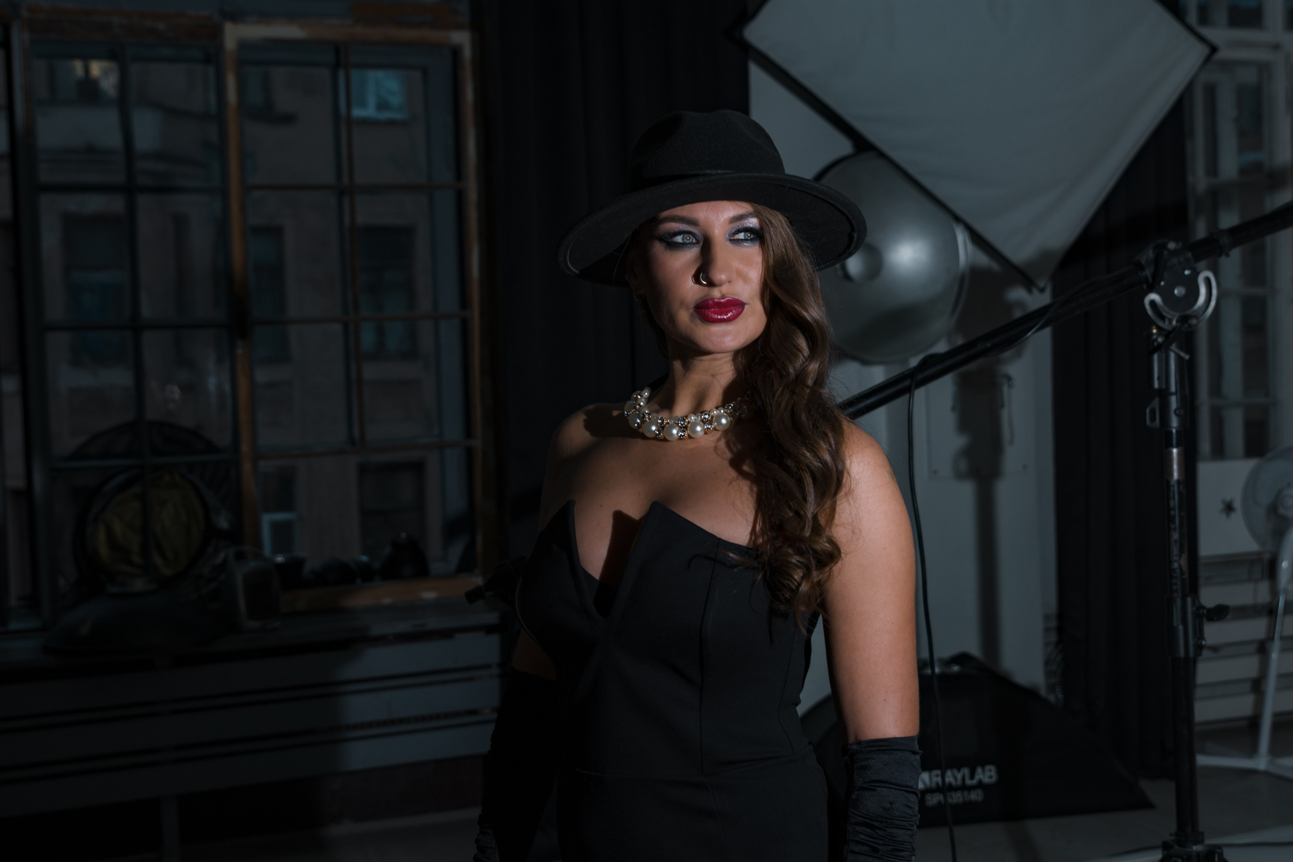 Фэшн-съёмка участниц Миссис Бизнес Гатчина 2023. Портретный фотограф в Санкт-Петербурге Дмитриева Наталия