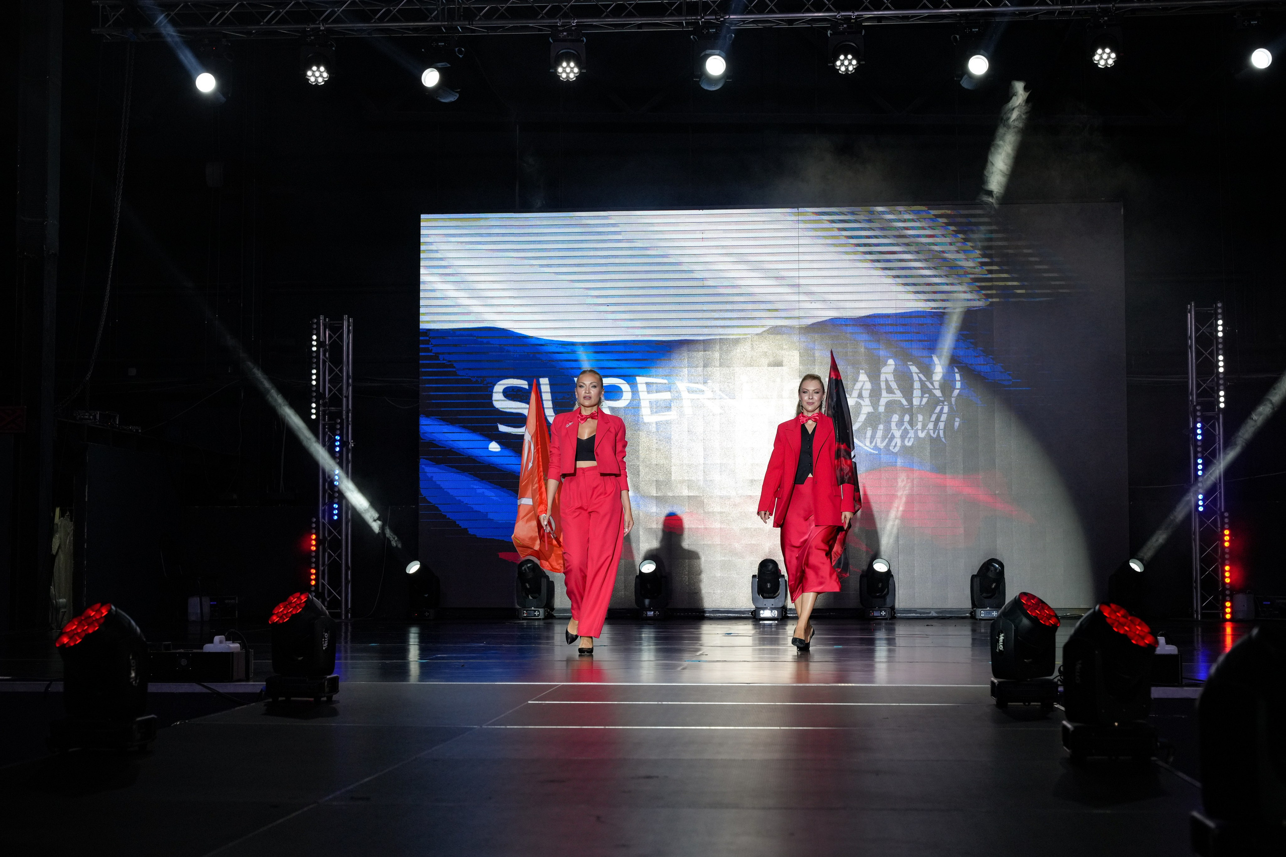 Финал SUPERWOMAN Russia 2.0. Портретный фотограф в Санкт-Петербурге Дмитриева Наталия