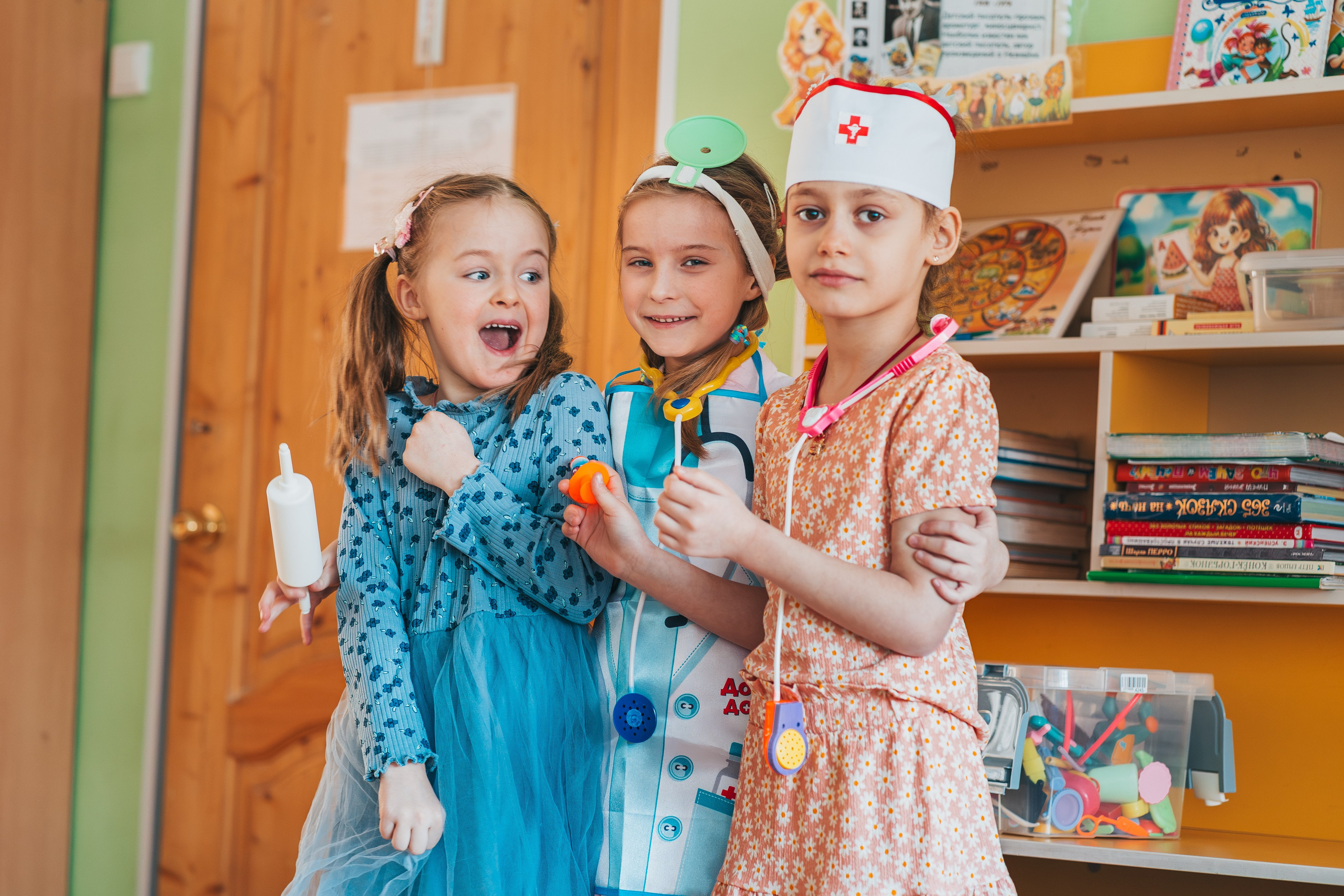 Сад2. Школьные альбомы и альбомы для детского сада. Юлия Осипова. Москва