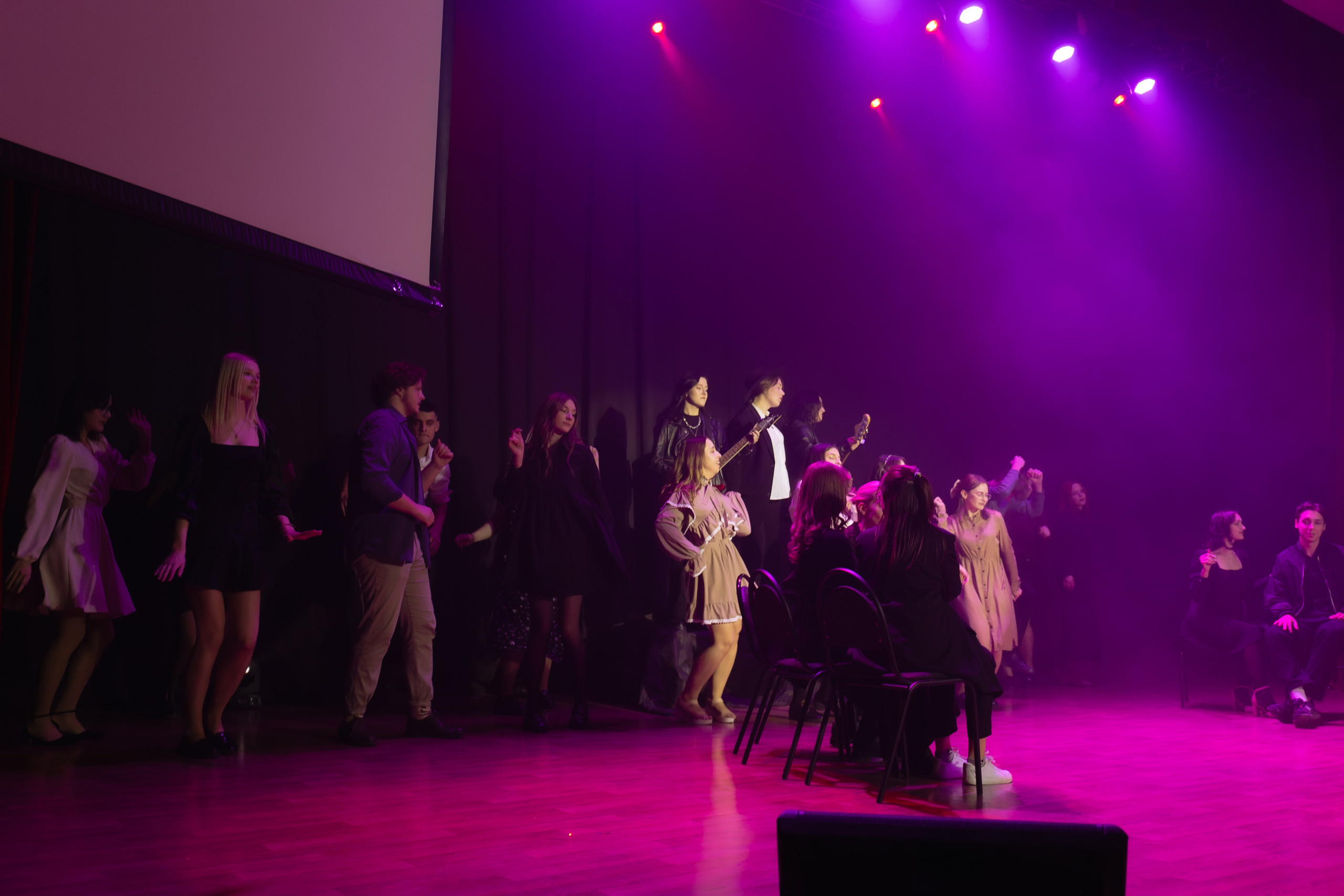 СмолГУ — Зелёное Яблоко — 50/50. KiPPER Gallery — Фотограф