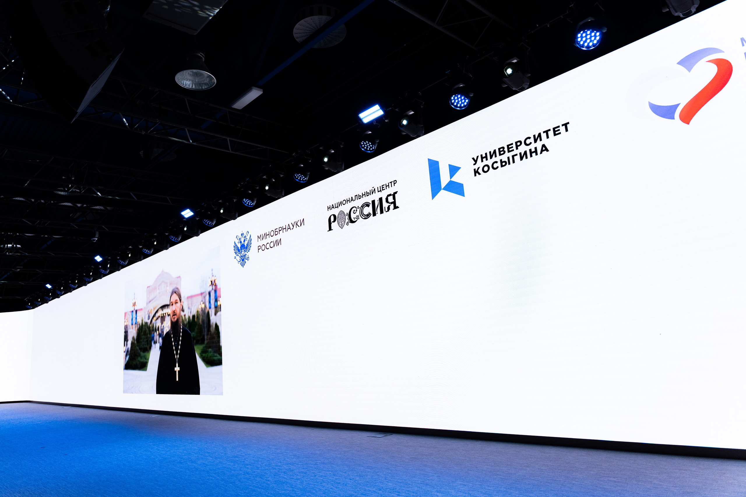 MMMF. Фотограф Дмитрий Алехин. Репортажная съемка мероприятий в Москве