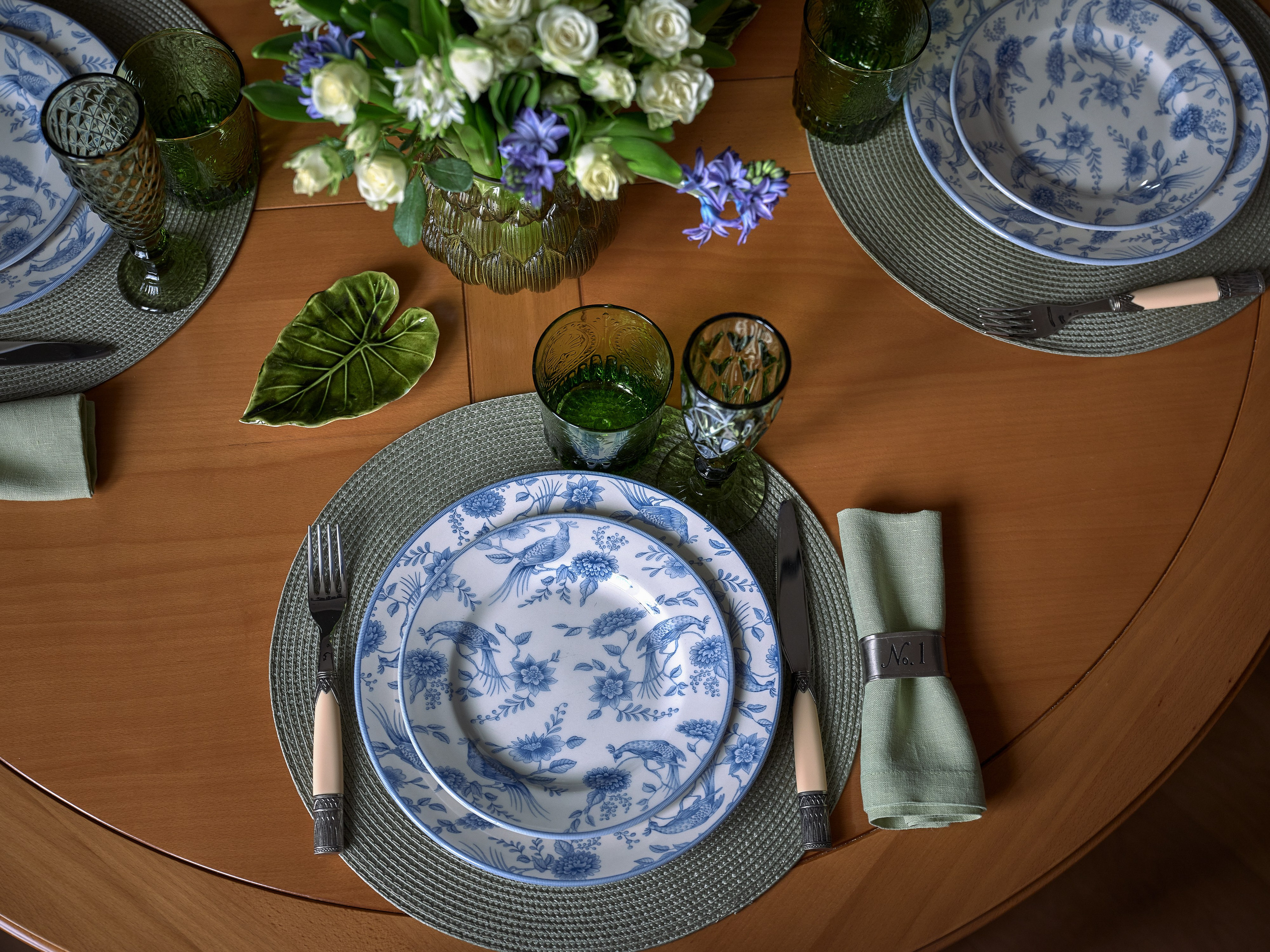 Таун-хаус с ажурной винтовой лестницей. Фотограф Наталья Вершинина