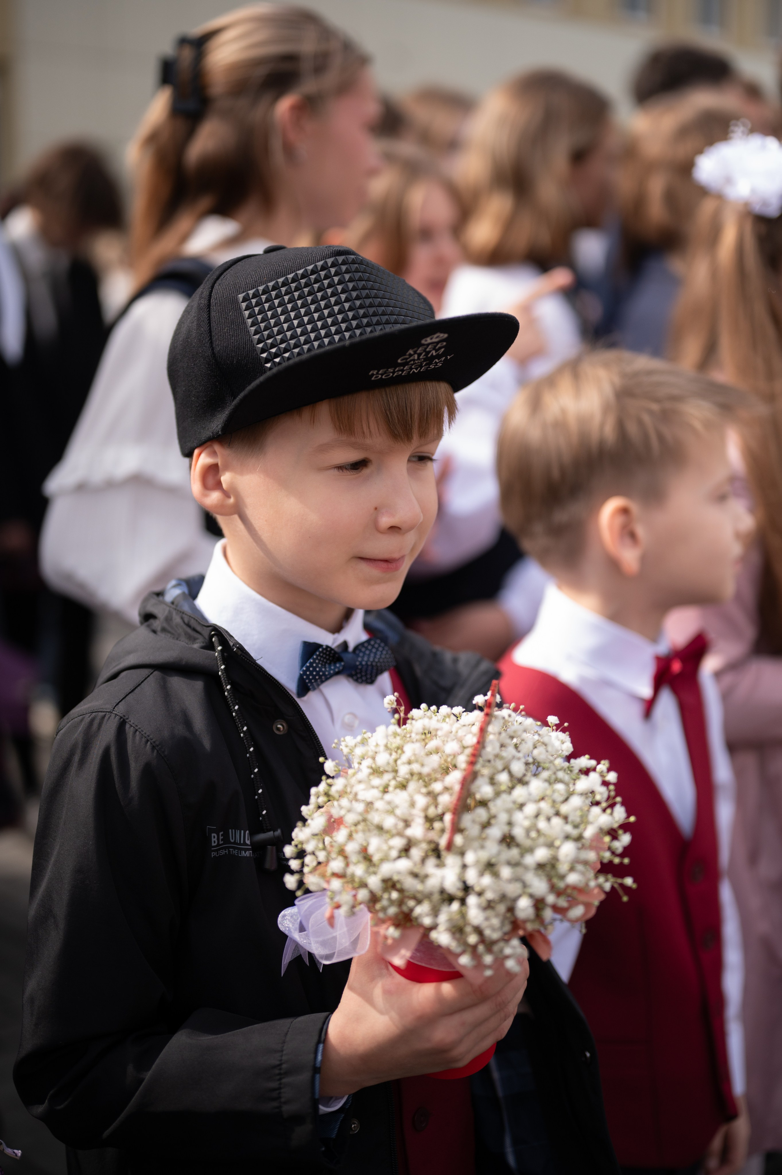 1 сентября 16 гимназия 2 класс (линейка + в классе+ на улице). Фотограф новорожденных, семейный детский в Тюмени Татьяна Морозова