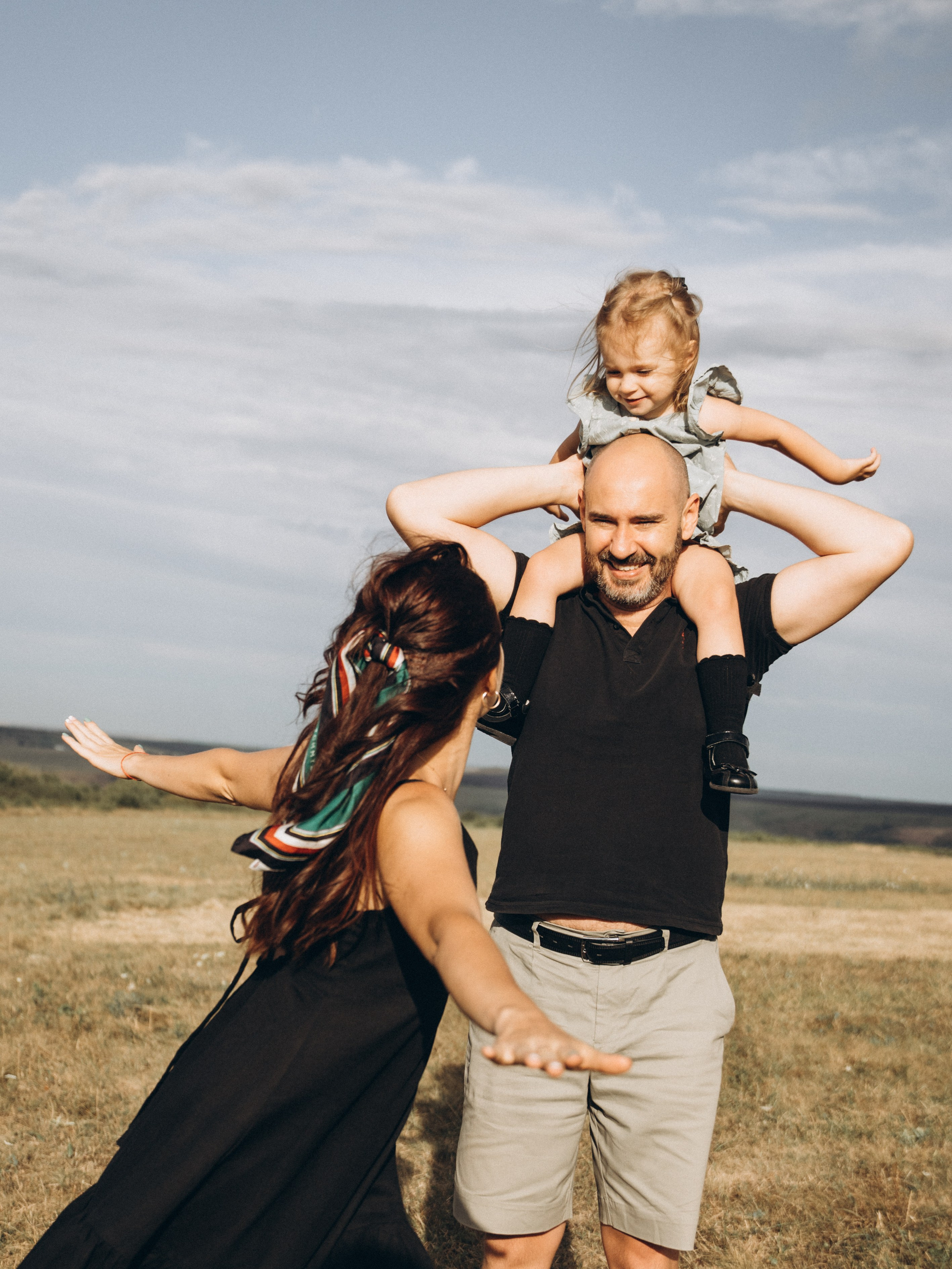 Игорь, Наталья и малышка Николь. Свадебный фотограф Ирина Беляева Пятигорск|Кисловодск|Эльбрус|Домбай