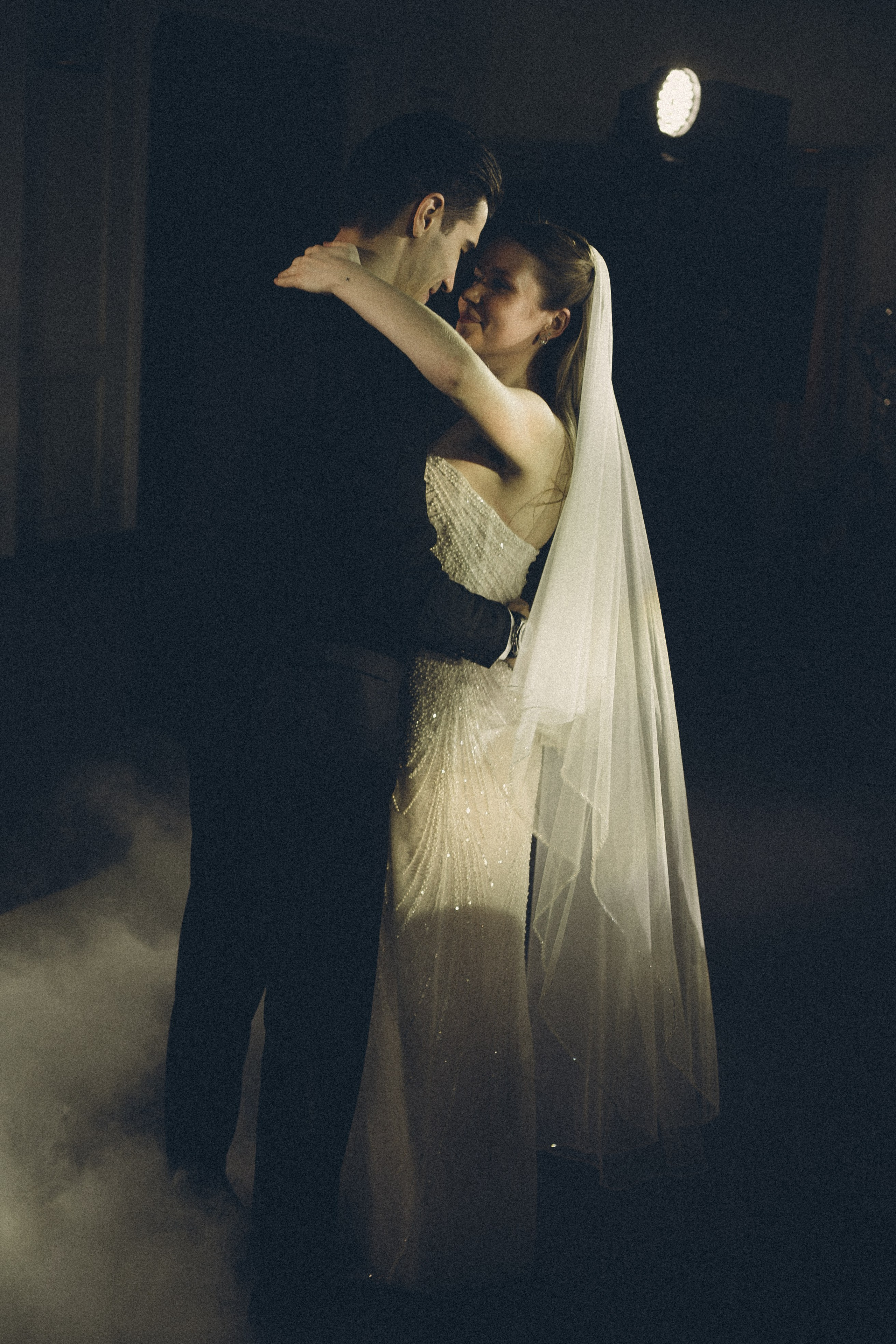 СВАДЕБНАЯ СЬЕМКА В ОТЕЛЕ В СИБИРИ. Профессиональный фотограф, Санкт-Петербург — Виктория Богомолова