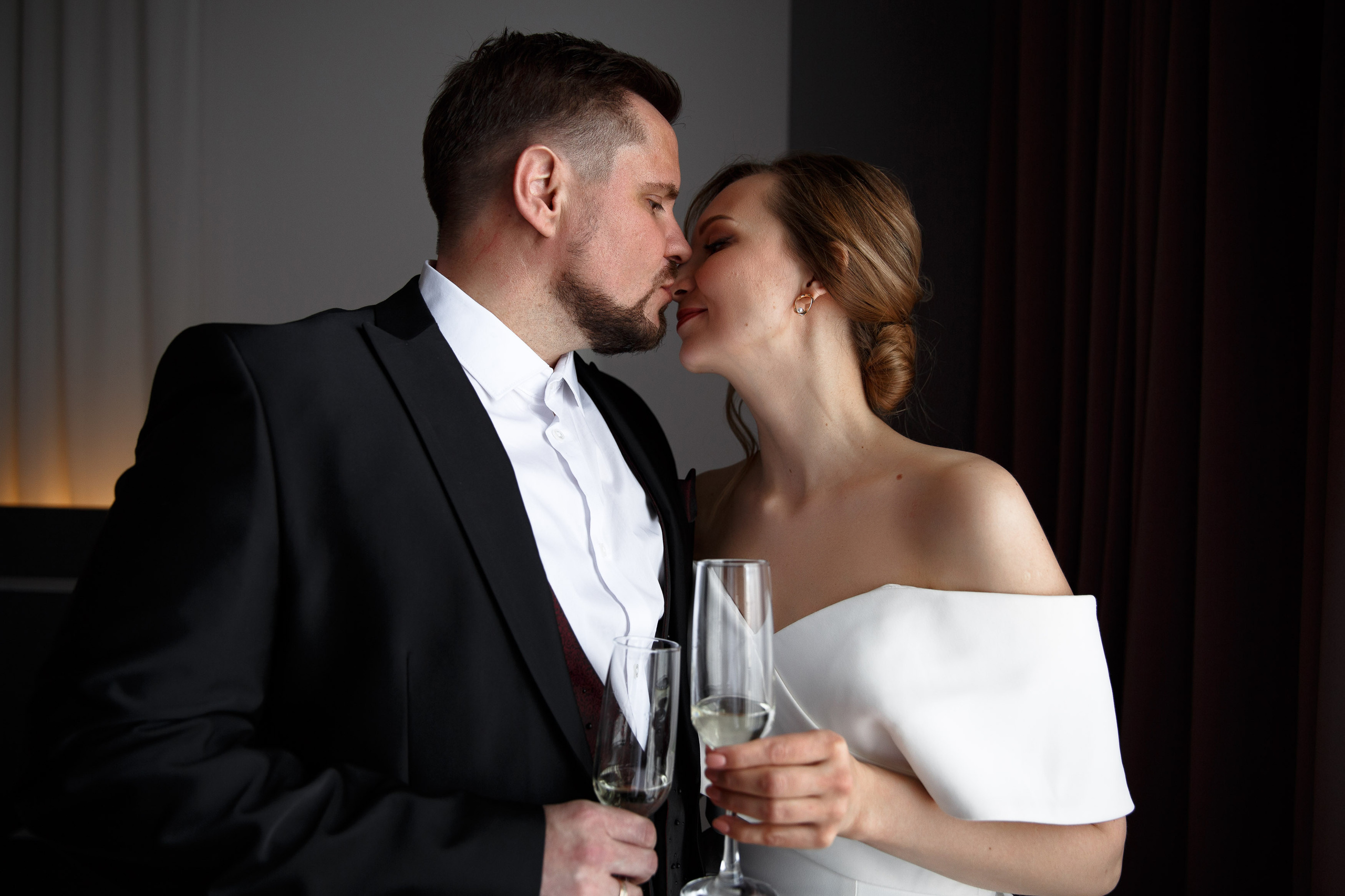 Богдан и Мария. Свадебный портретный фотограф в Екатеринбурге Наталья Суркова